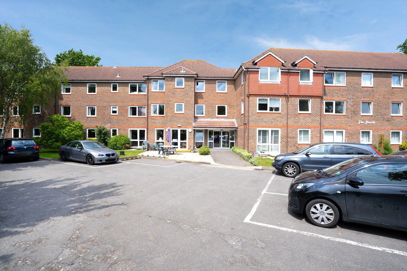 2 bed flat for sale in Green Lane, Windsor SL4 Zoopla