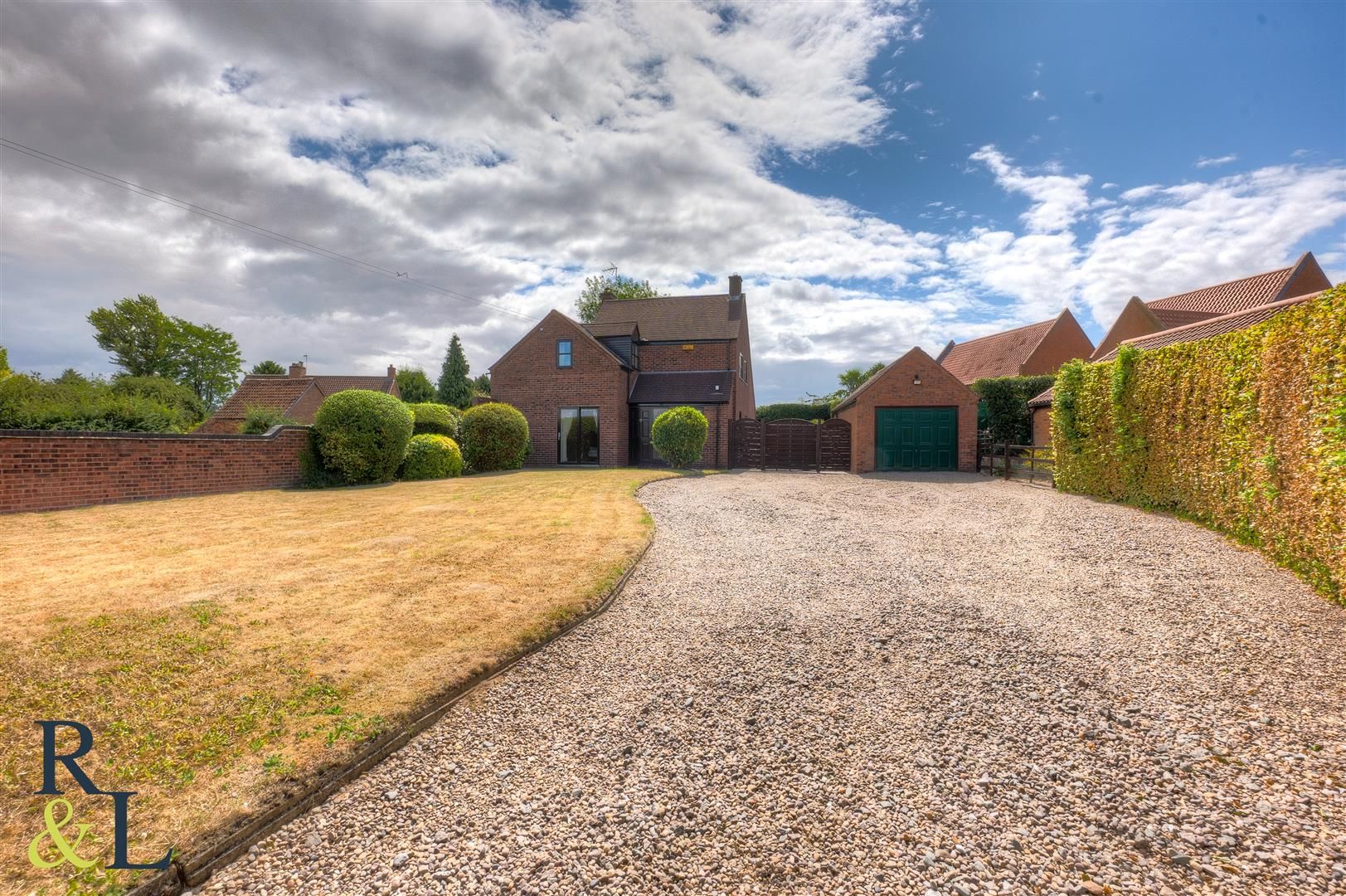 4 bed detached house for sale in Loughborough Road, Bradmore, Nottingham NG11 Zoopla