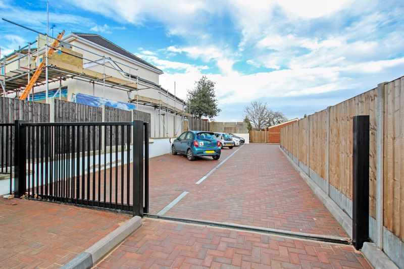 2 bed for sale in Oakfield Lane, Dartford DA1 Zoopla