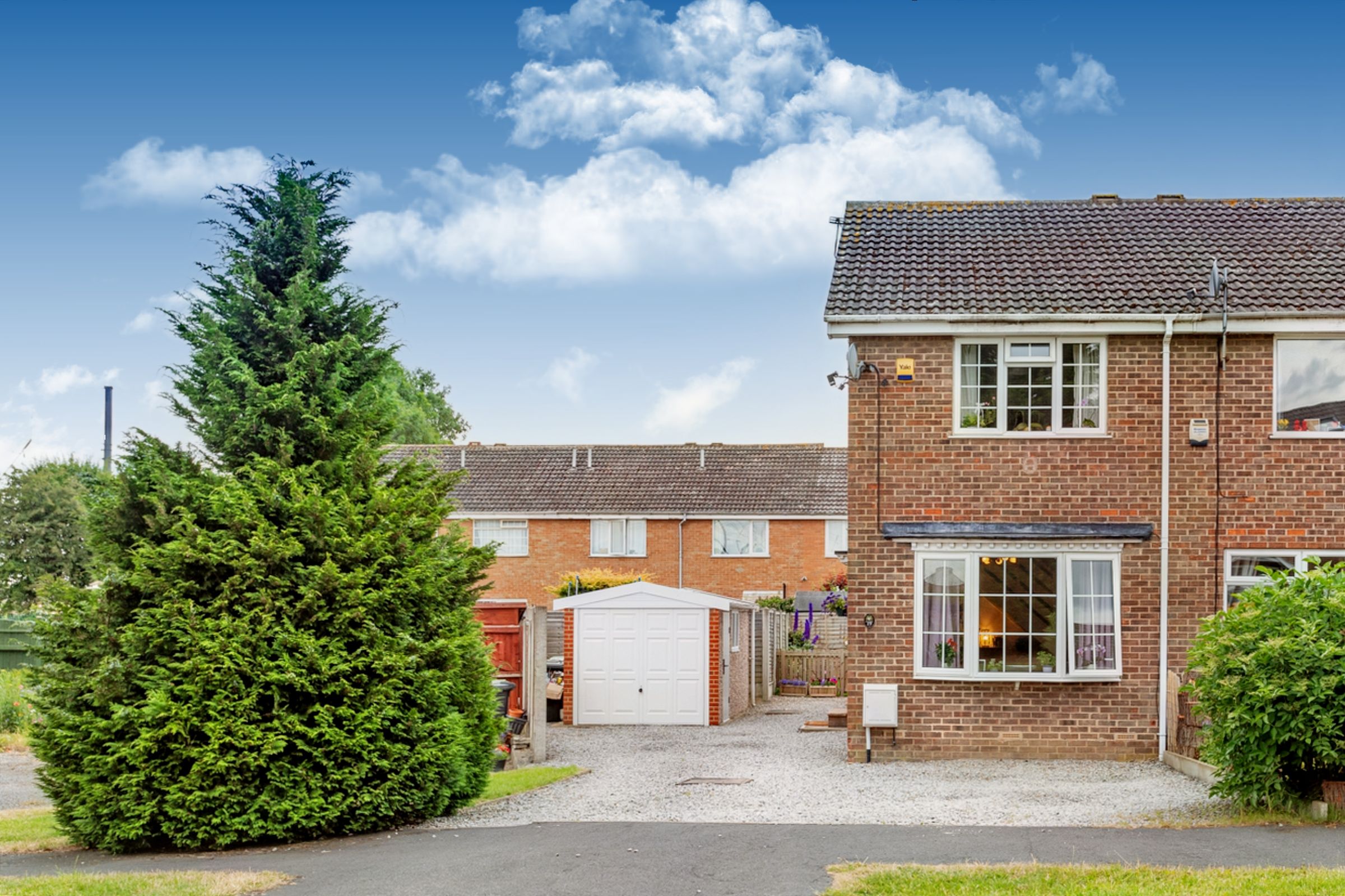 2 bed end terrace house for sale in Sawyers Crescent, Copmanthorpe, York YO23 Zoopla