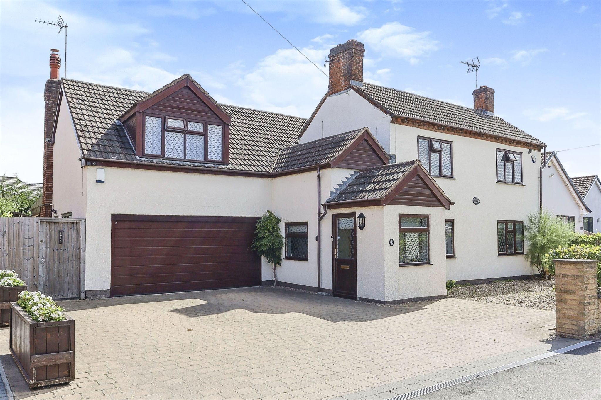 5 bed detached house for sale in Kenilworth Road, Balsall Common