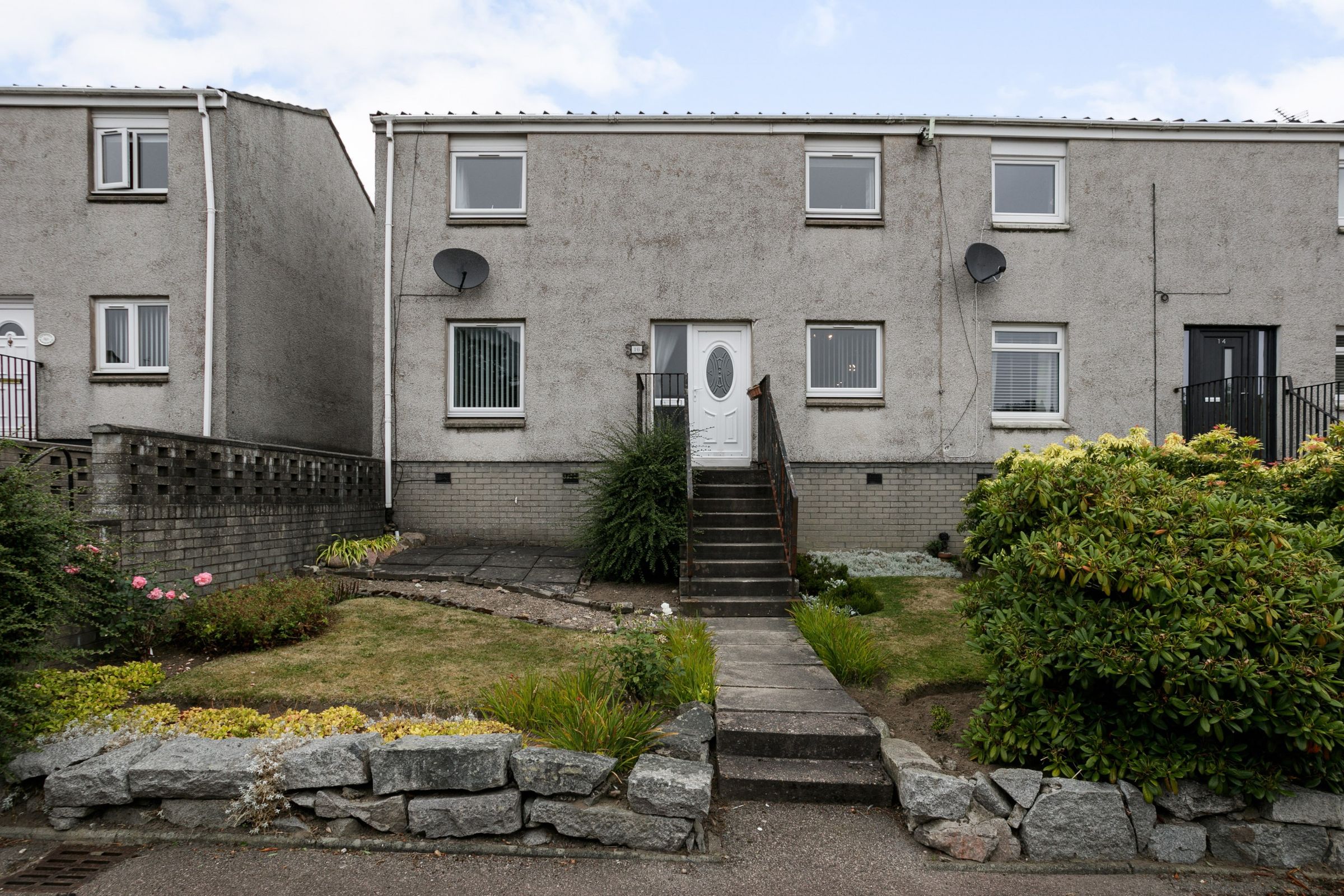 3 bed semidetached house for sale in Howes Place, Aberdeen AB16 Zoopla