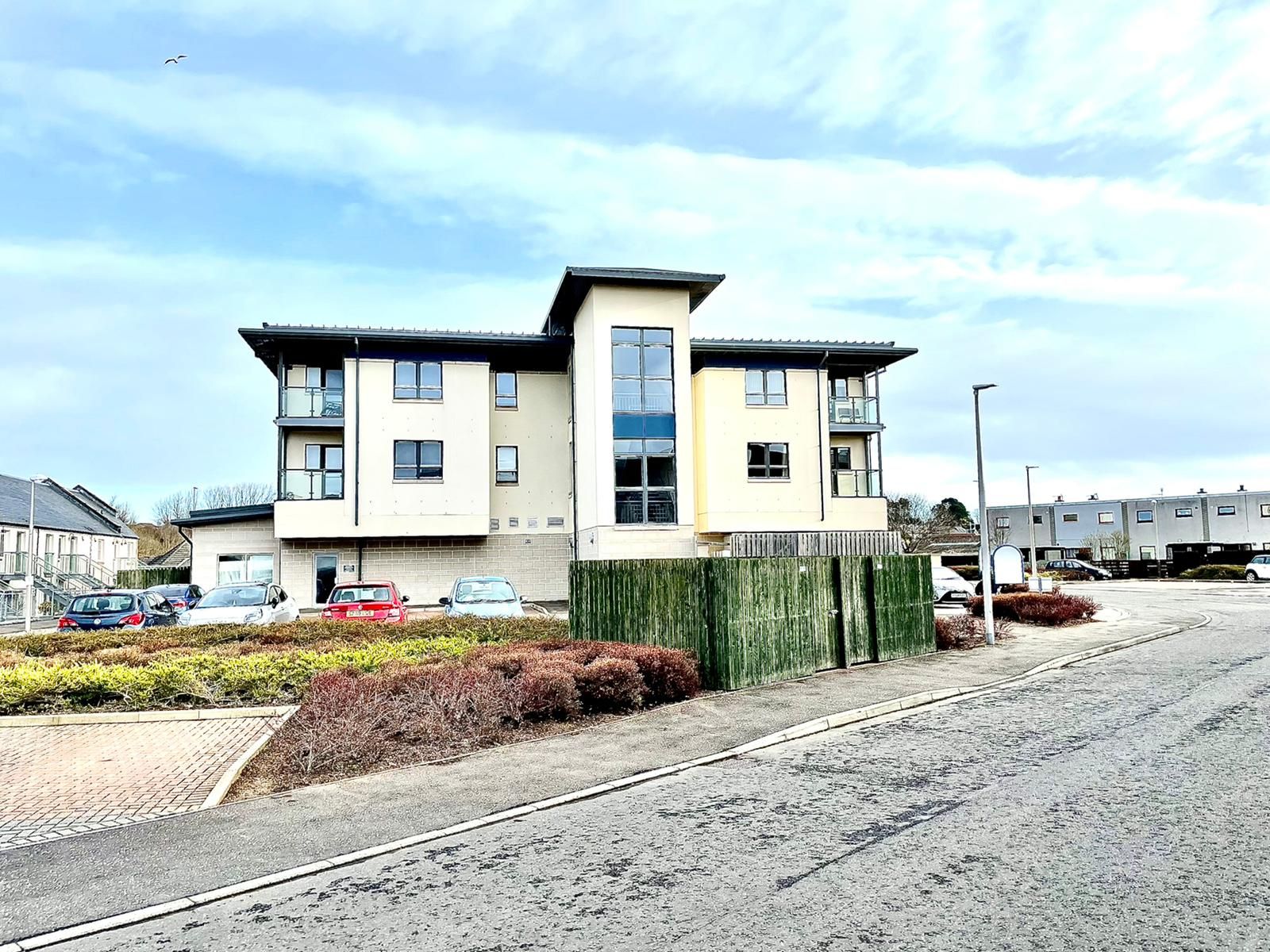 2 bed flat for sale in Mortimer Drive, Dundee DD5 Zoopla