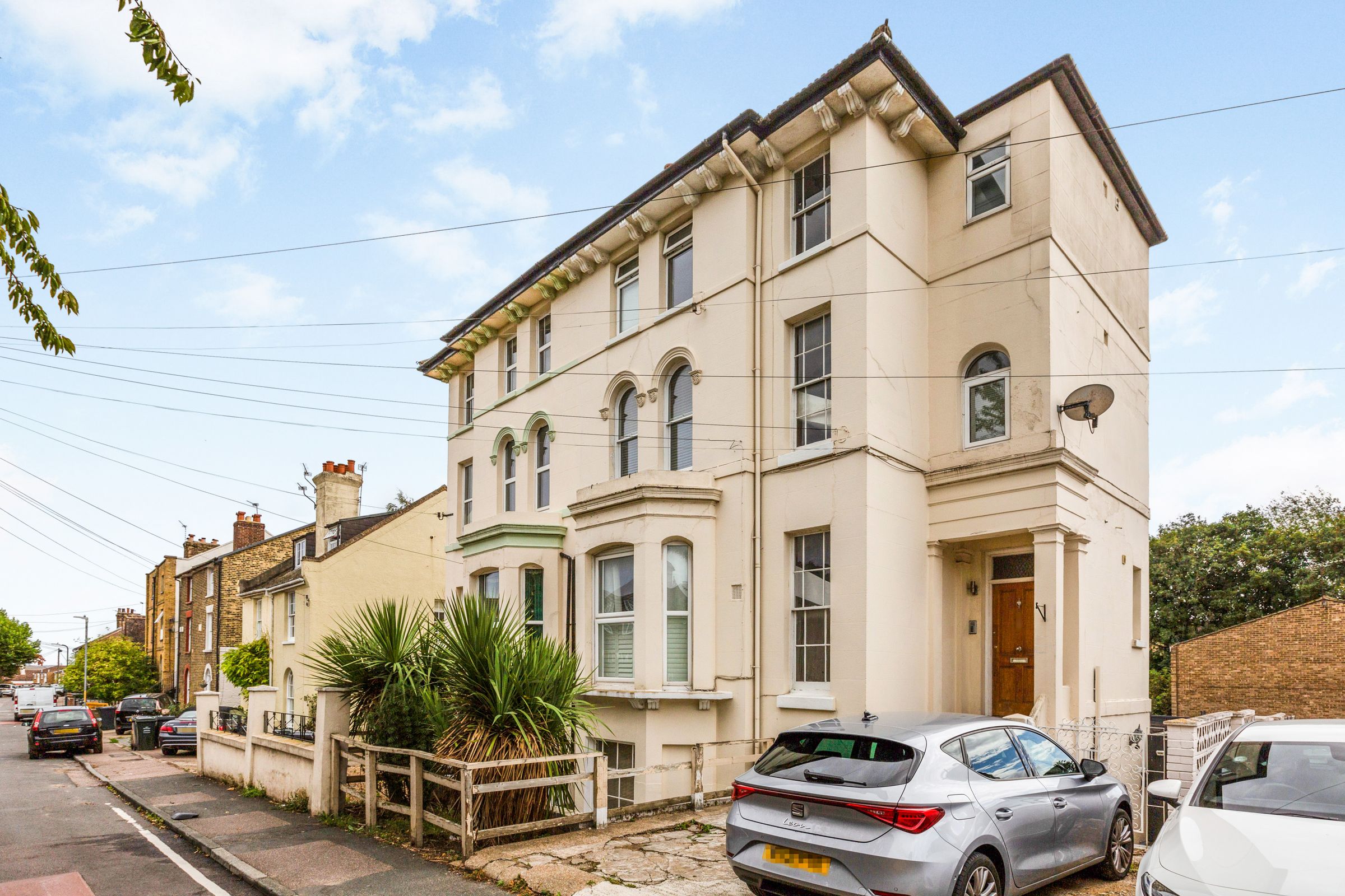 1 bed flat for sale in Knockhall Road, Greenhithe DA9 Zoopla