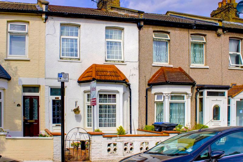 3 bed terraced house for sale in Nelson Road, Edmonton N9 Zoopla