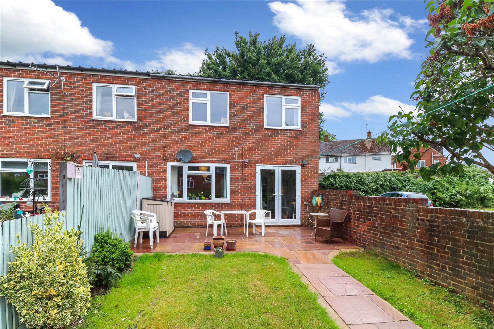 2 bed end terrace house for sale in Jacketts Field, Abbots Langley WD5