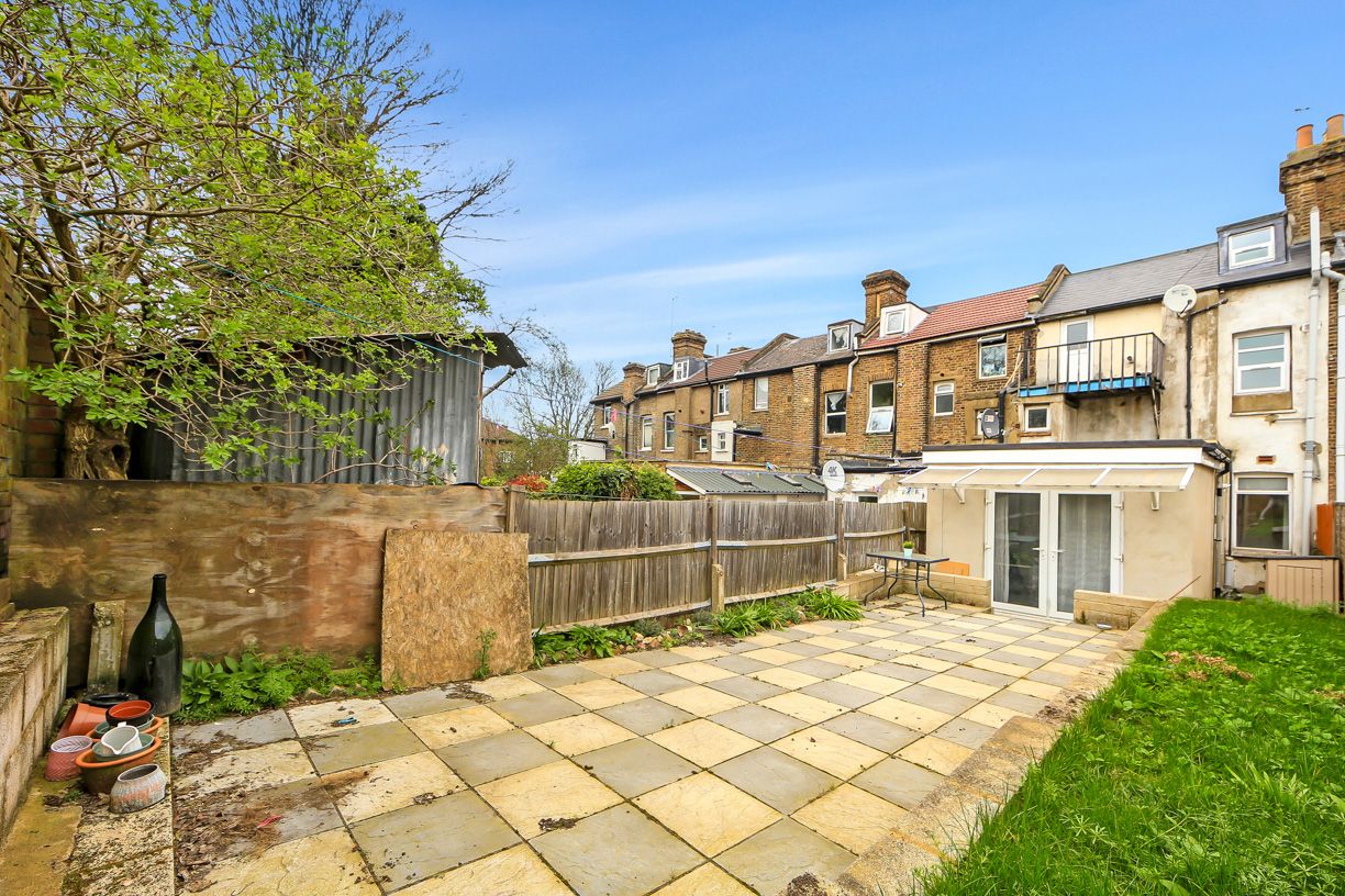 Charlton Road, Harlesden NW10