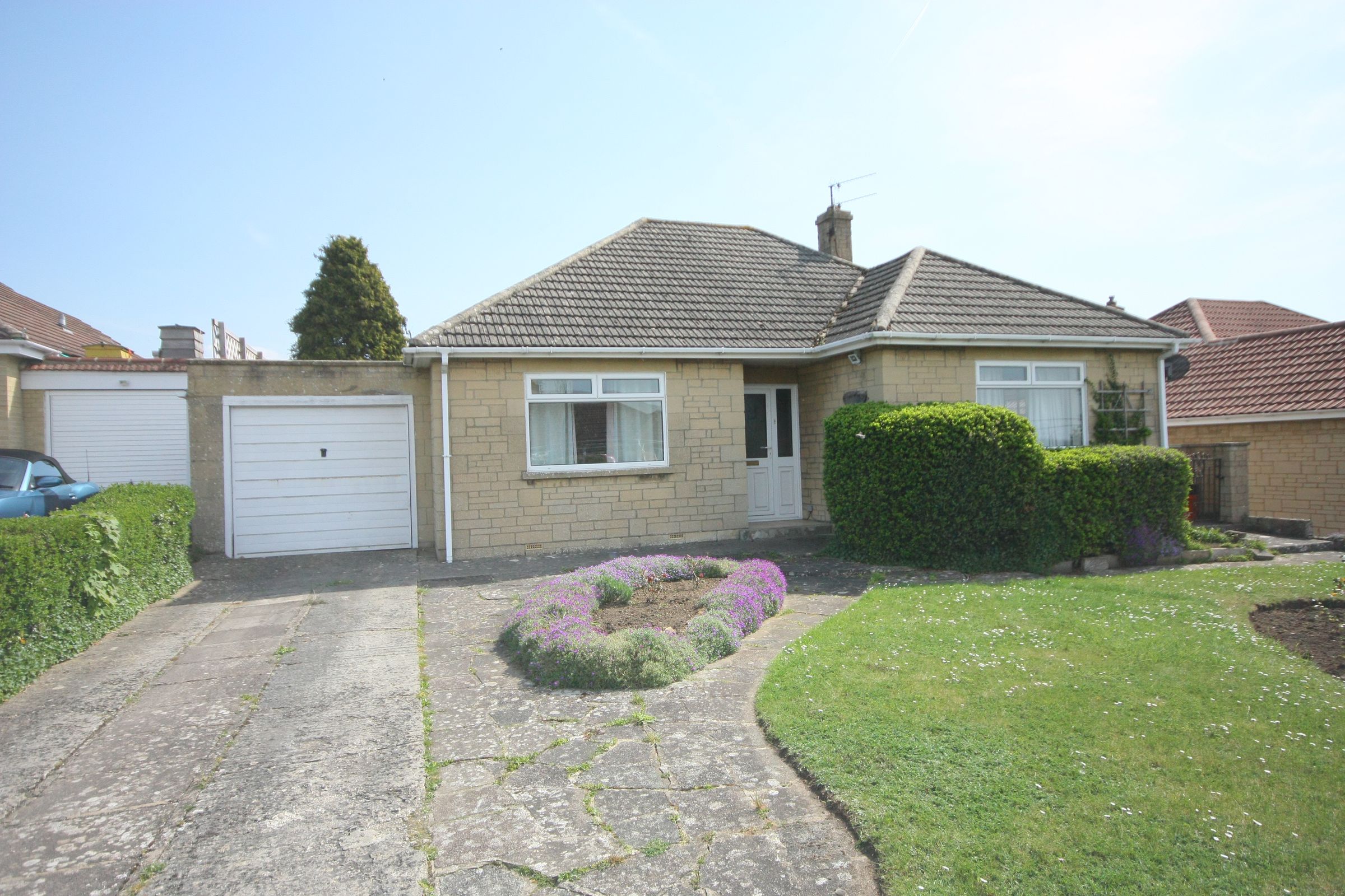 2 bed detached bungalow for sale in Botany, Highworth, Wiltshire SN6