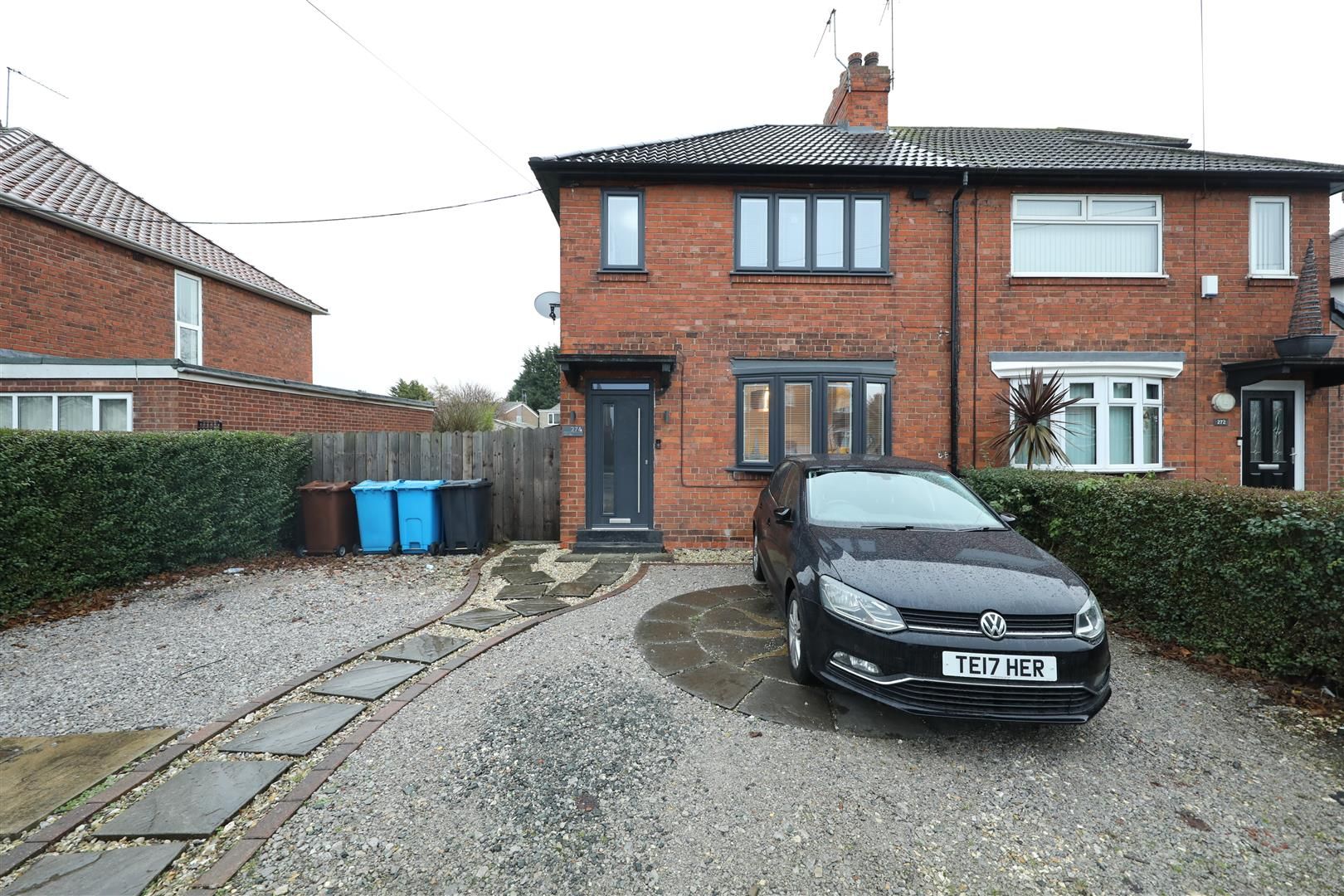 3 bed semidetached house for sale in James Reckitt Avenue, Hull HU8