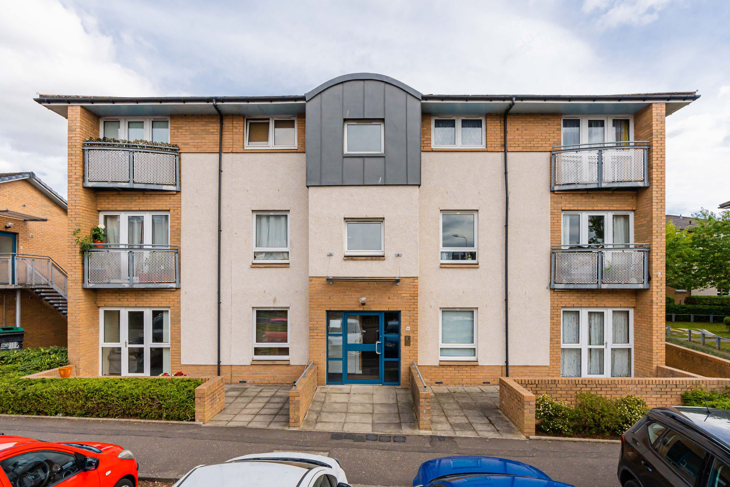 2 bed flat for sale in Stenhouse Street West, Edinburgh EH11 Zoopla