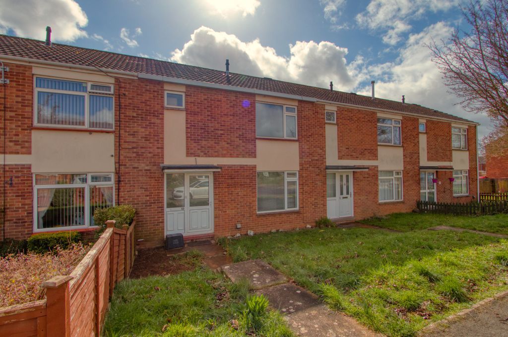 2 bed terraced house for sale in Bossington Drive, Taunton TA2 Zoopla