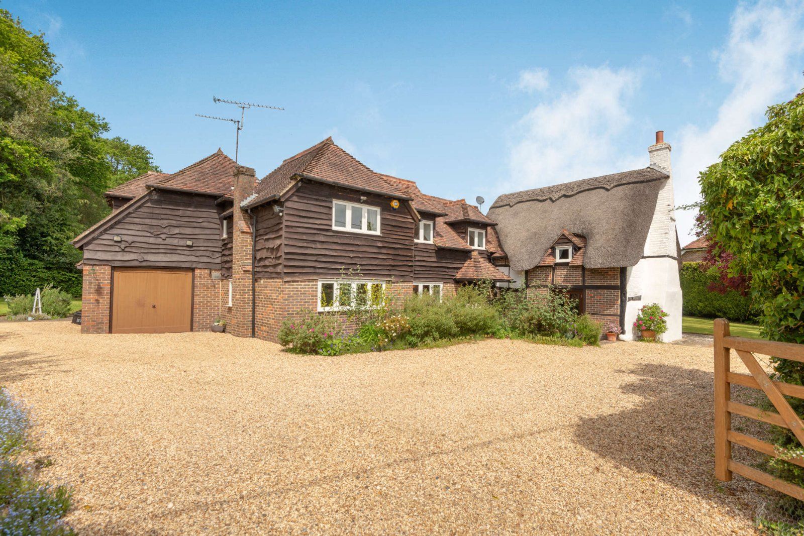 6 bed detached house for sale in Bull Lane, Riseley, Reading RG7 Zoopla