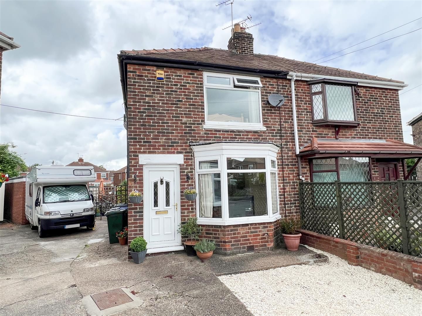 2 bed semidetached house for sale in Milton Avenue, Doncaster DN5 Zoopla