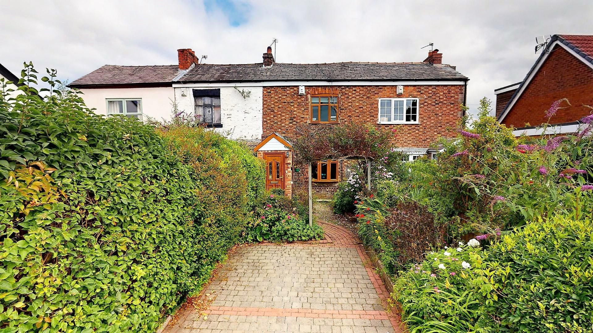 2 bed cottage for sale in Moorside Road, Urmston, Manchester M41 Zoopla
