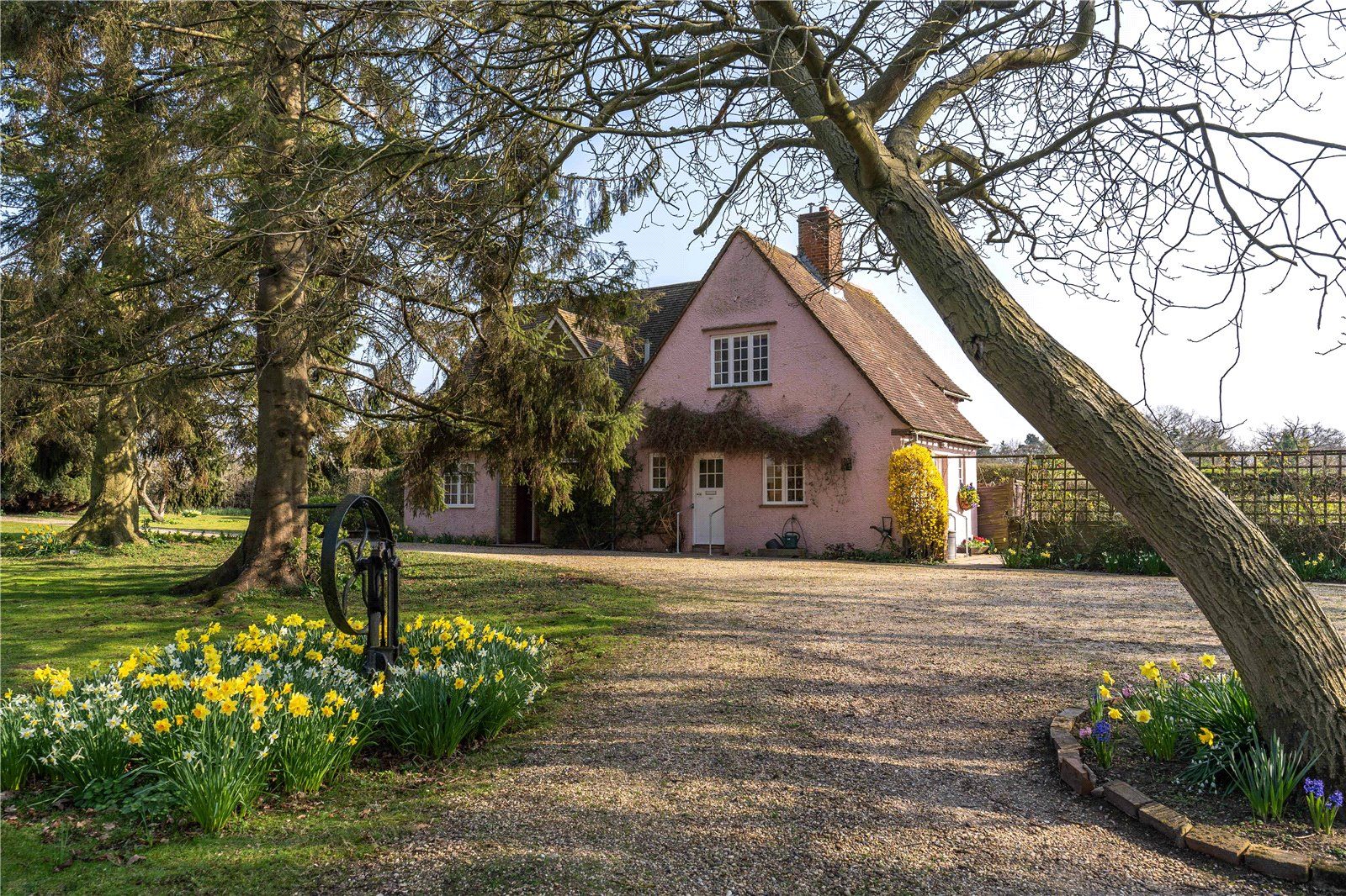 3 bed detached house for sale in The Kiln, Elsenham Road, Stansted