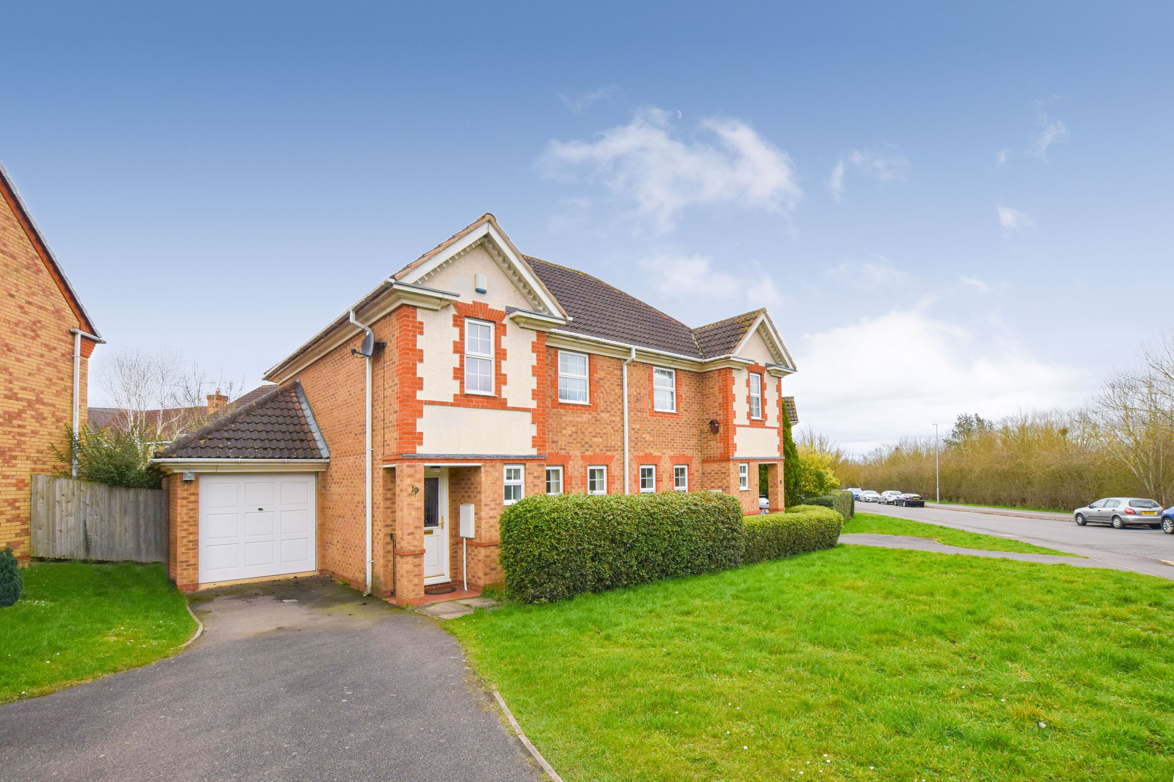 Parkway, Huntingdon PE29  