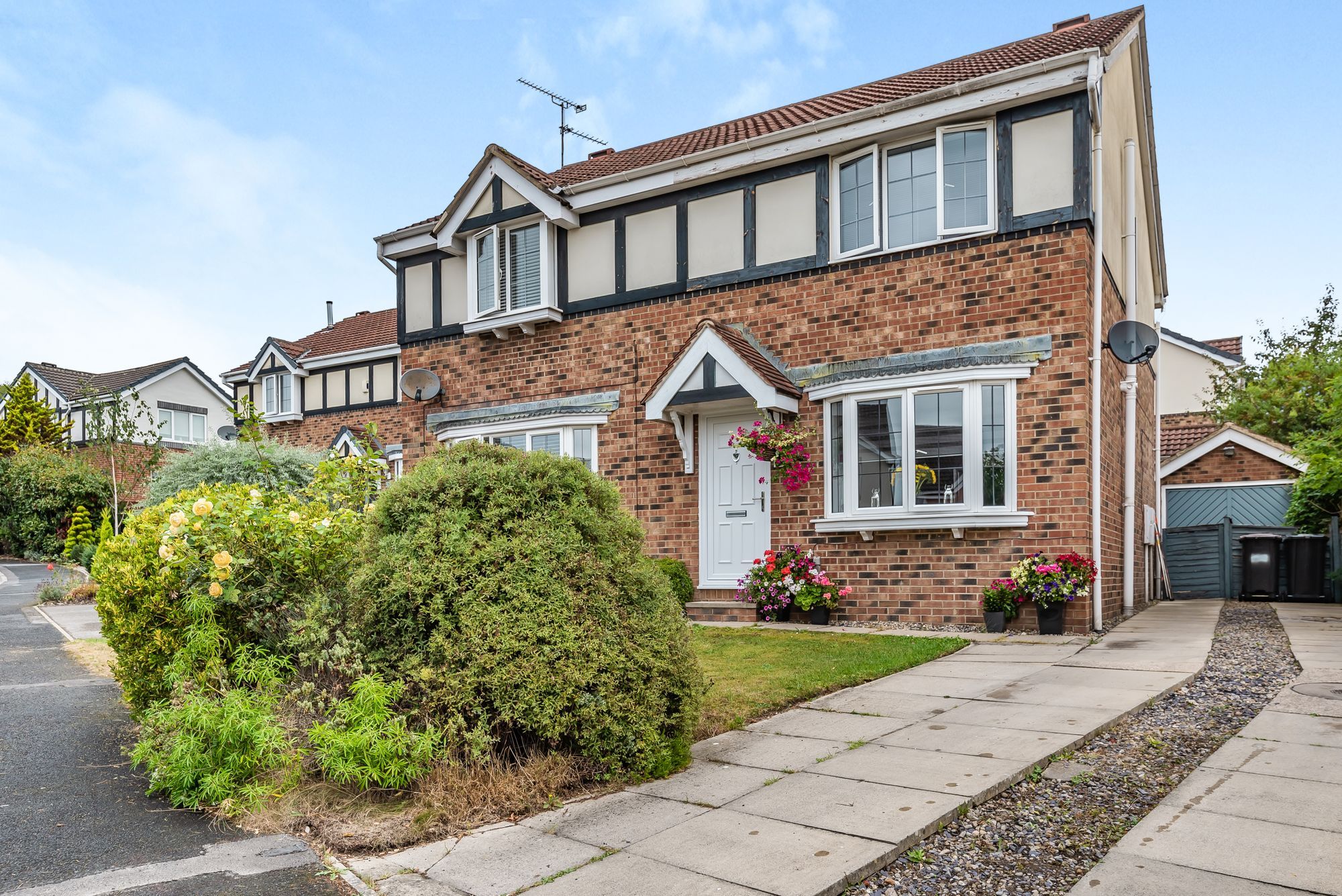 3 bed semidetached house for sale in Heather Way, Harrogate HG3 Zoopla