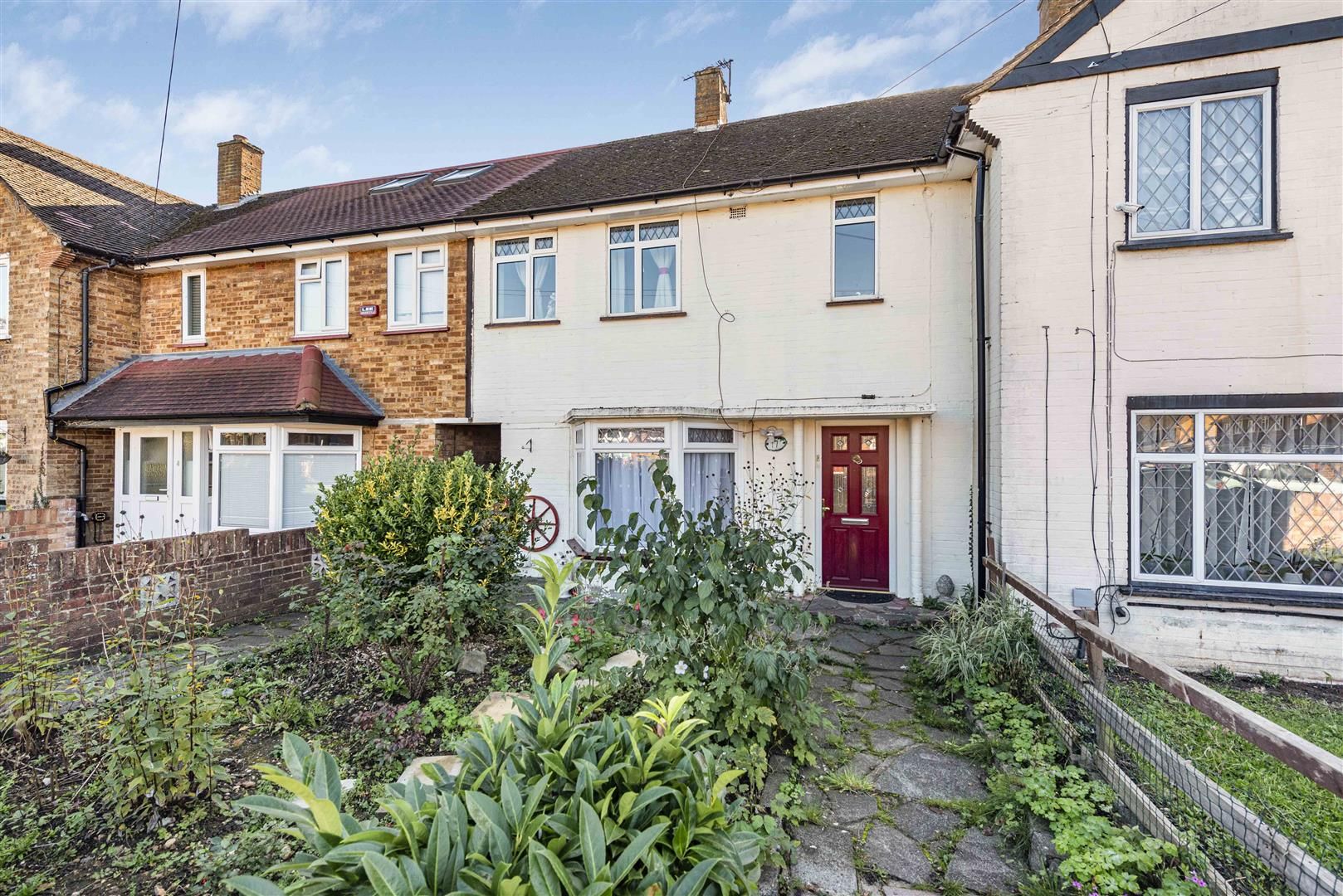 2 bed terraced house for sale in Nine Elms Avenue, Cowley, Uxbridge UB8