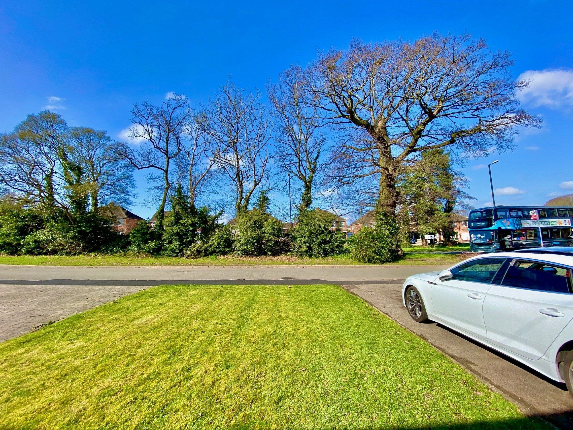 3 bed semidetached house to rent in St Martins Road, Finham, Coventry