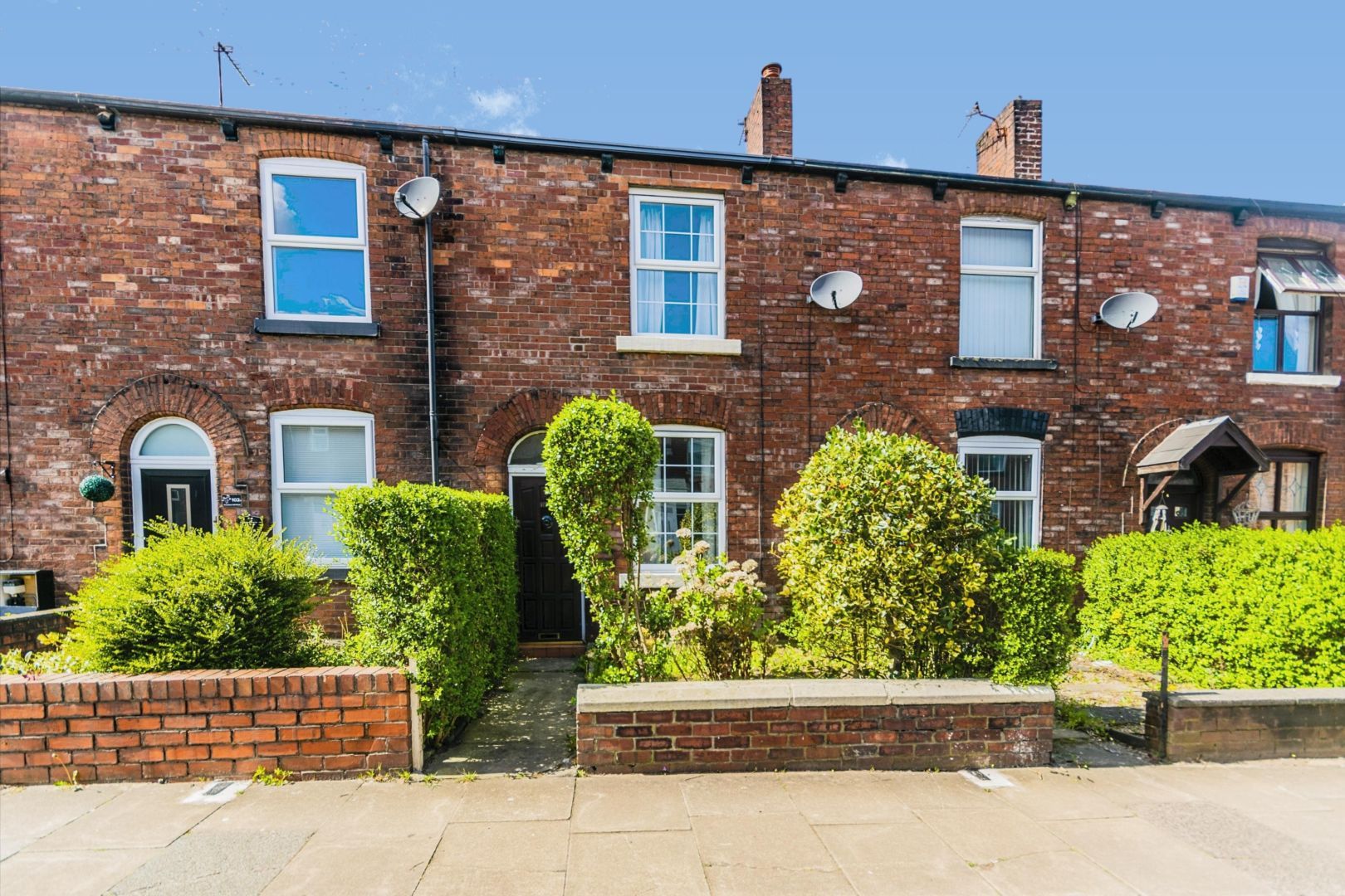 2 bed terraced house for sale in Cheetham Hill Road, Dukinfield SK16
