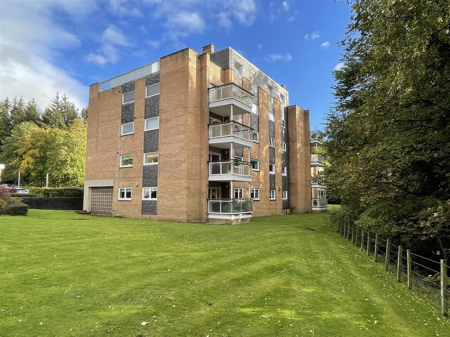 3 bed property for sale in Regents Gate, Bothwell, Glasgow G71 Zoopla