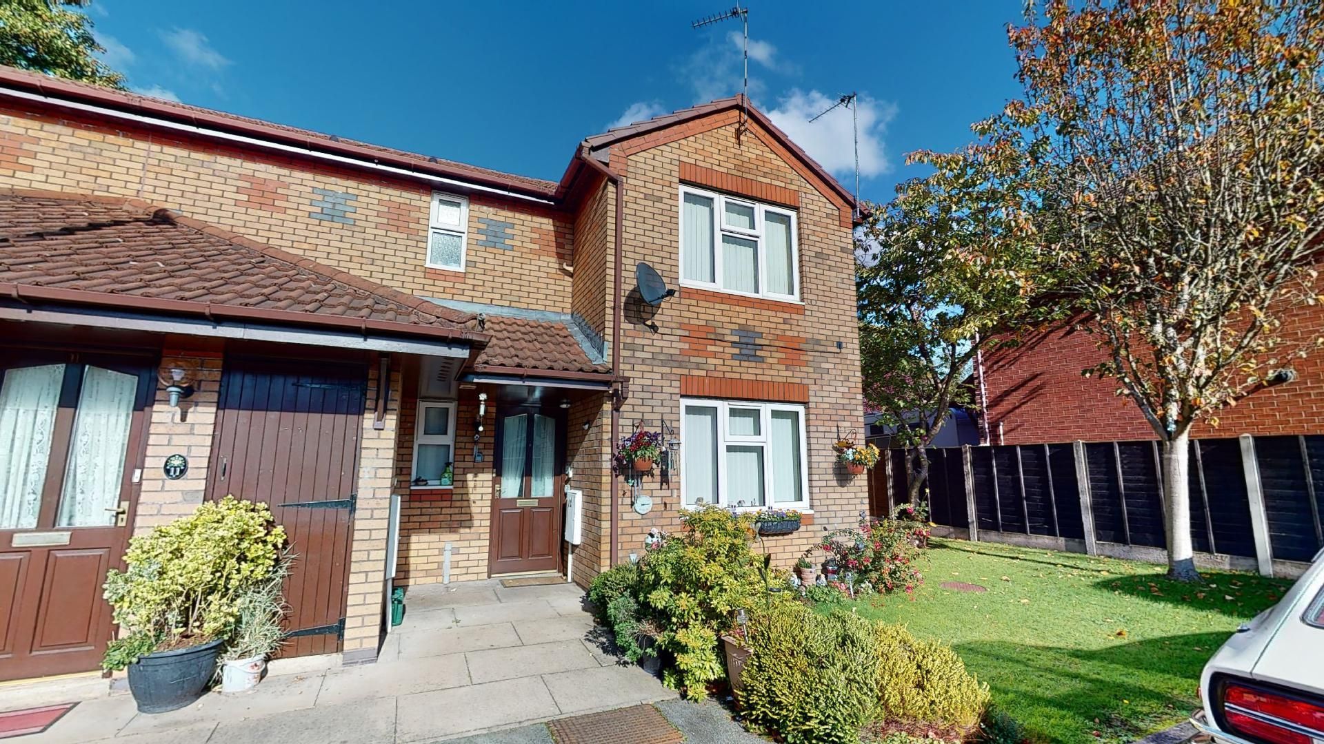 2 bed flat for sale in Charleston Square, Urmston, Manchester M41 Zoopla