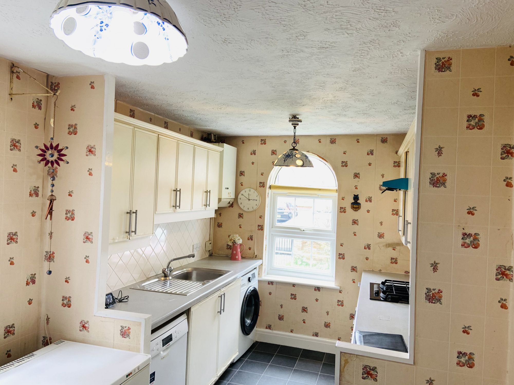 3 bed semidetached house for sale in St. Stephen's Road, Hounslow