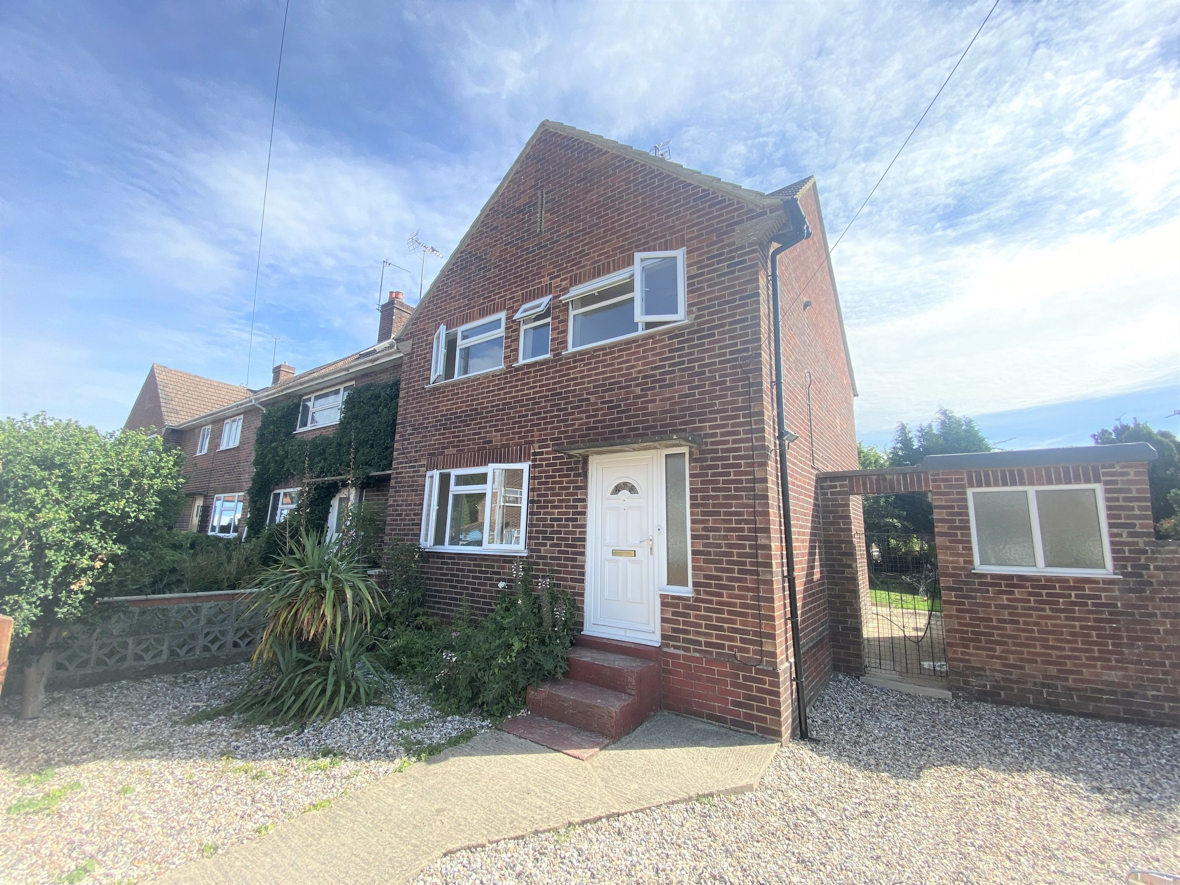 3 bed property to rent in Goodlake Avenue, Faringdon SN7 Zoopla