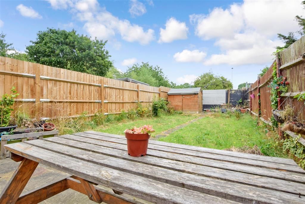 Folkestone Road, East Ham, London E6  