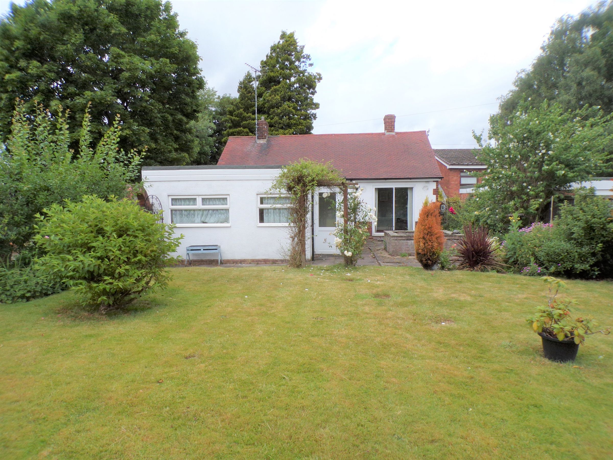 3 bed detached bungalow for sale in Hednesford Road, Rugeley WS15 Zoopla