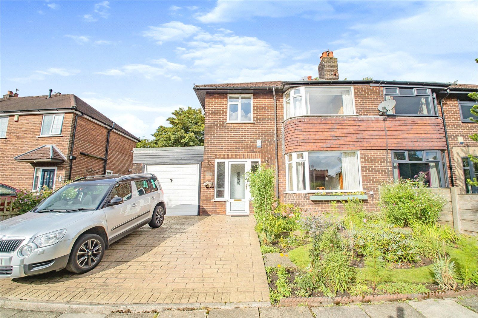 3 bed semidetached house for sale in West Drive, Walmersley, Bury BL9