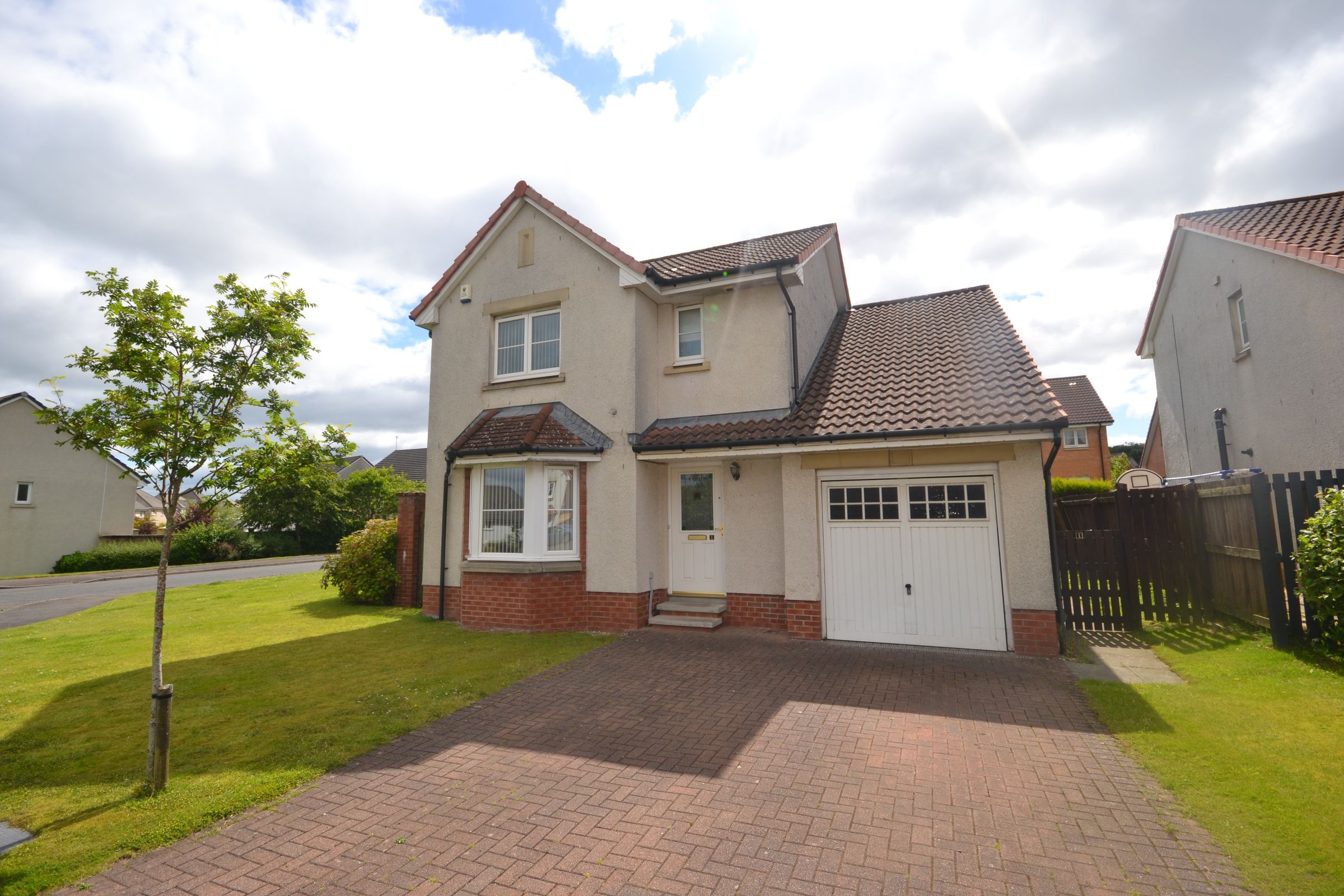 4 bed detached house for sale in Cortmalaw Crescent, Robroyston G33 Zoopla