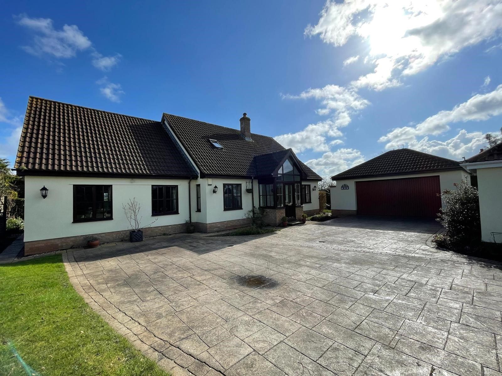 4 bed detached house for sale in Greenway, Monkton Heathfield, Taunton