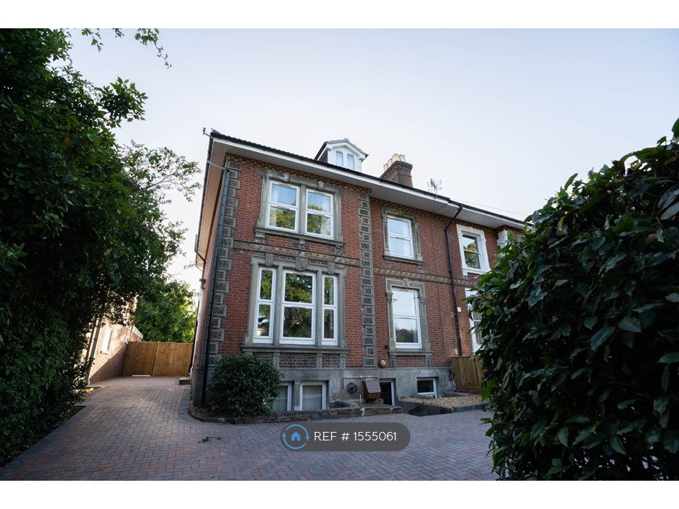 8 bed semidetached house to rent in Hill Lane, Southampton SO15 Zoopla
