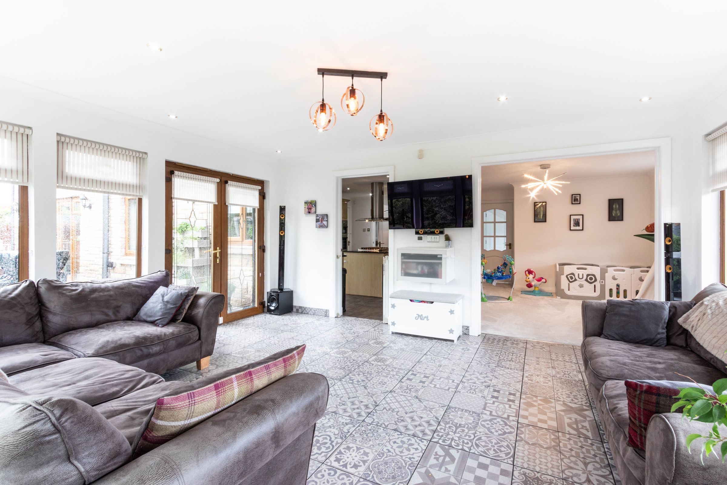 6 bed detached house for sale in Glen Orchy, Cleland, North Lanarkshire