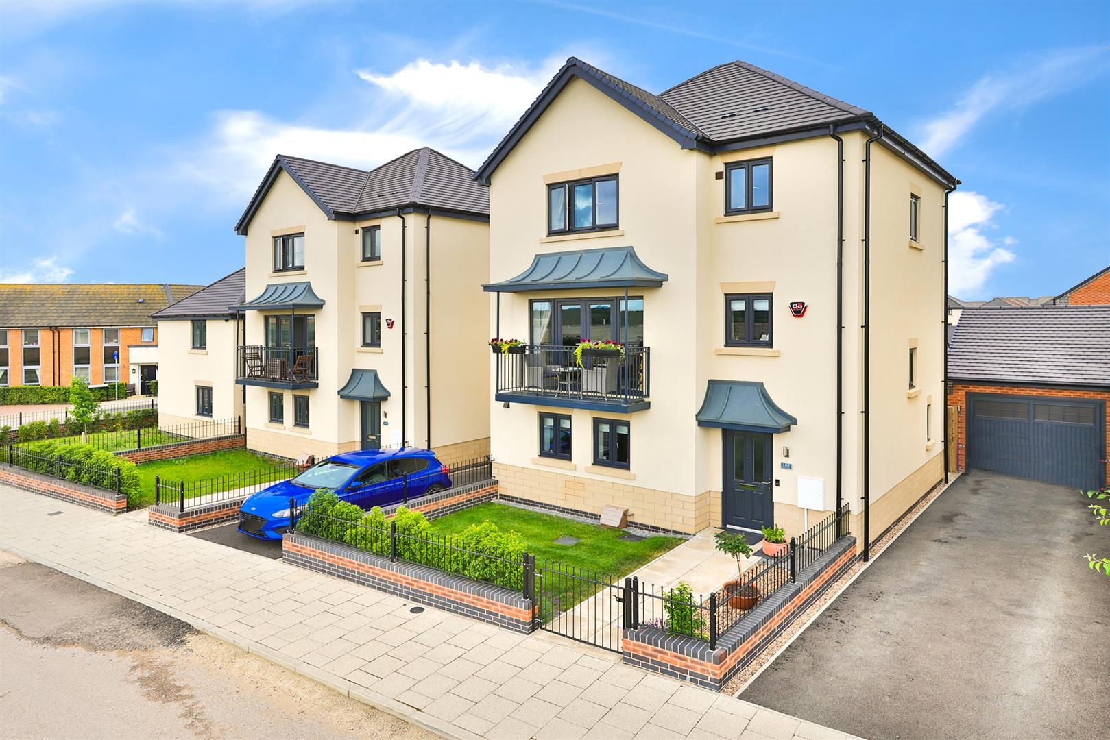 4 bed detached house for sale in Park View, Corby NN17 Zoopla