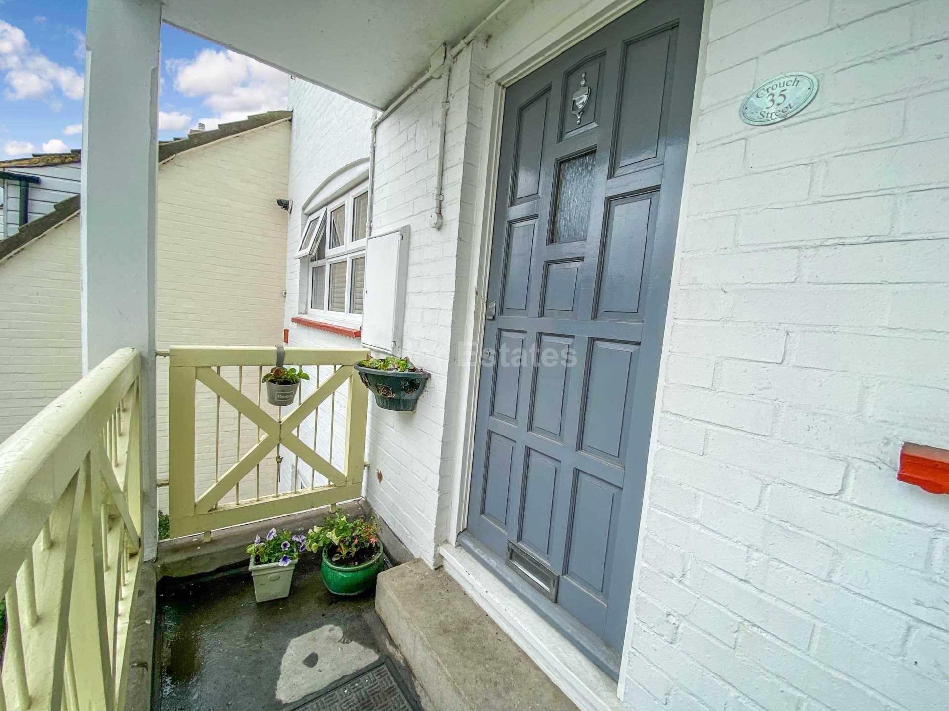 1 bed flat for sale in Crouch Street, Noak Bridge SS15 Zoopla