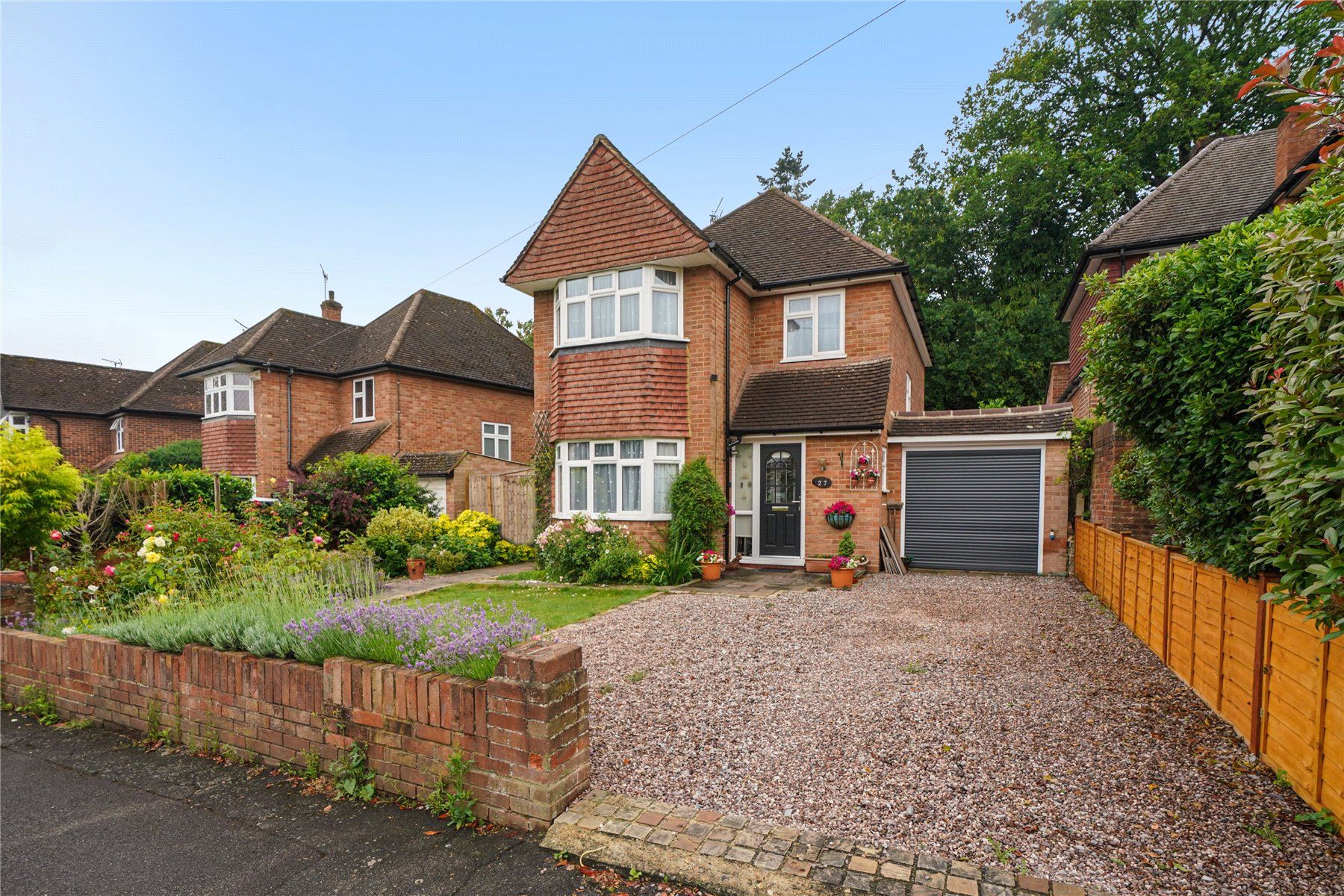 Spenser Avenue, Weybridge, Surrey KT13  