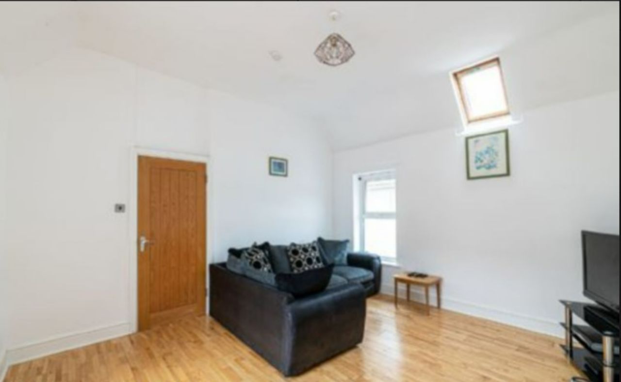 2 bed flat to rent in Greenfield Road, Colwyn Bay LL29 Zoopla