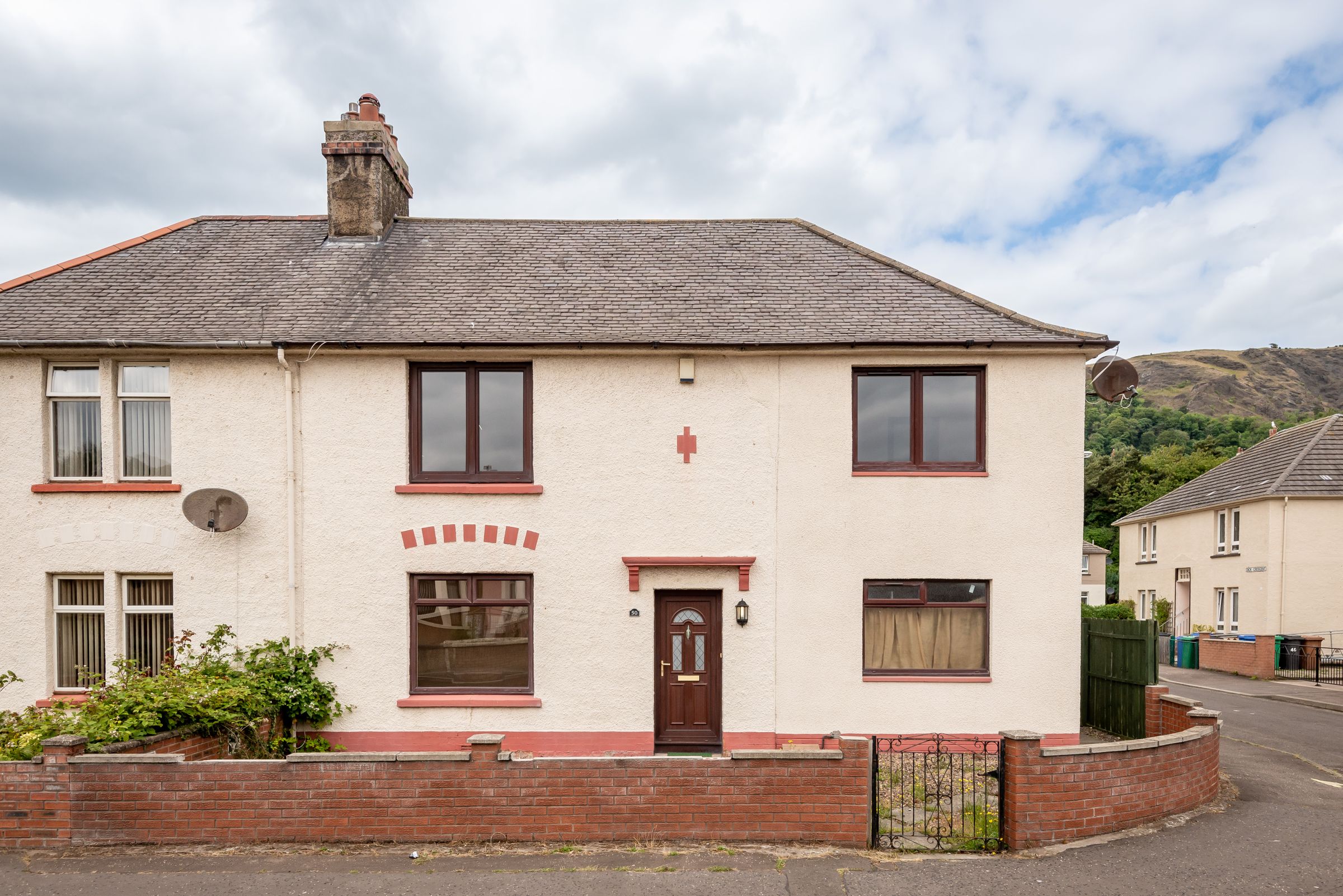 4 bed semidetached house for sale in Broomhill Avenue, Burntisland KY3