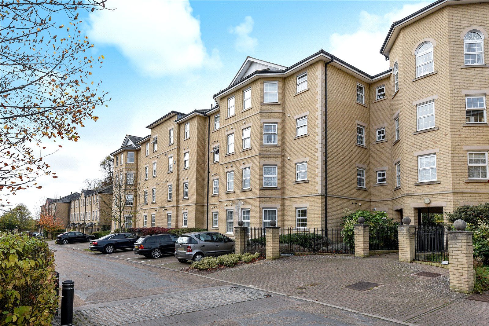 2 bed flat for sale in Radcliffe House, Mandelbrote Drive, Littlemore