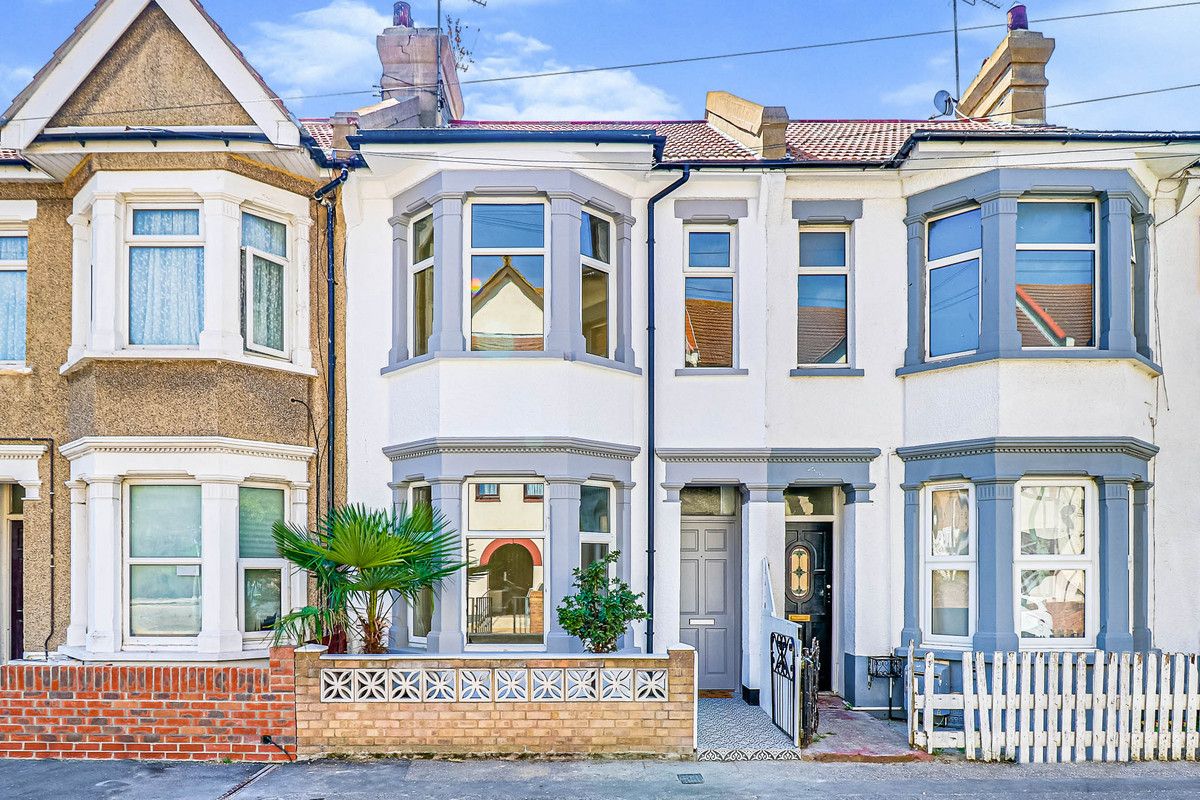 4 bed terraced house for sale in Beresford Road, SouthendOnSea SS1