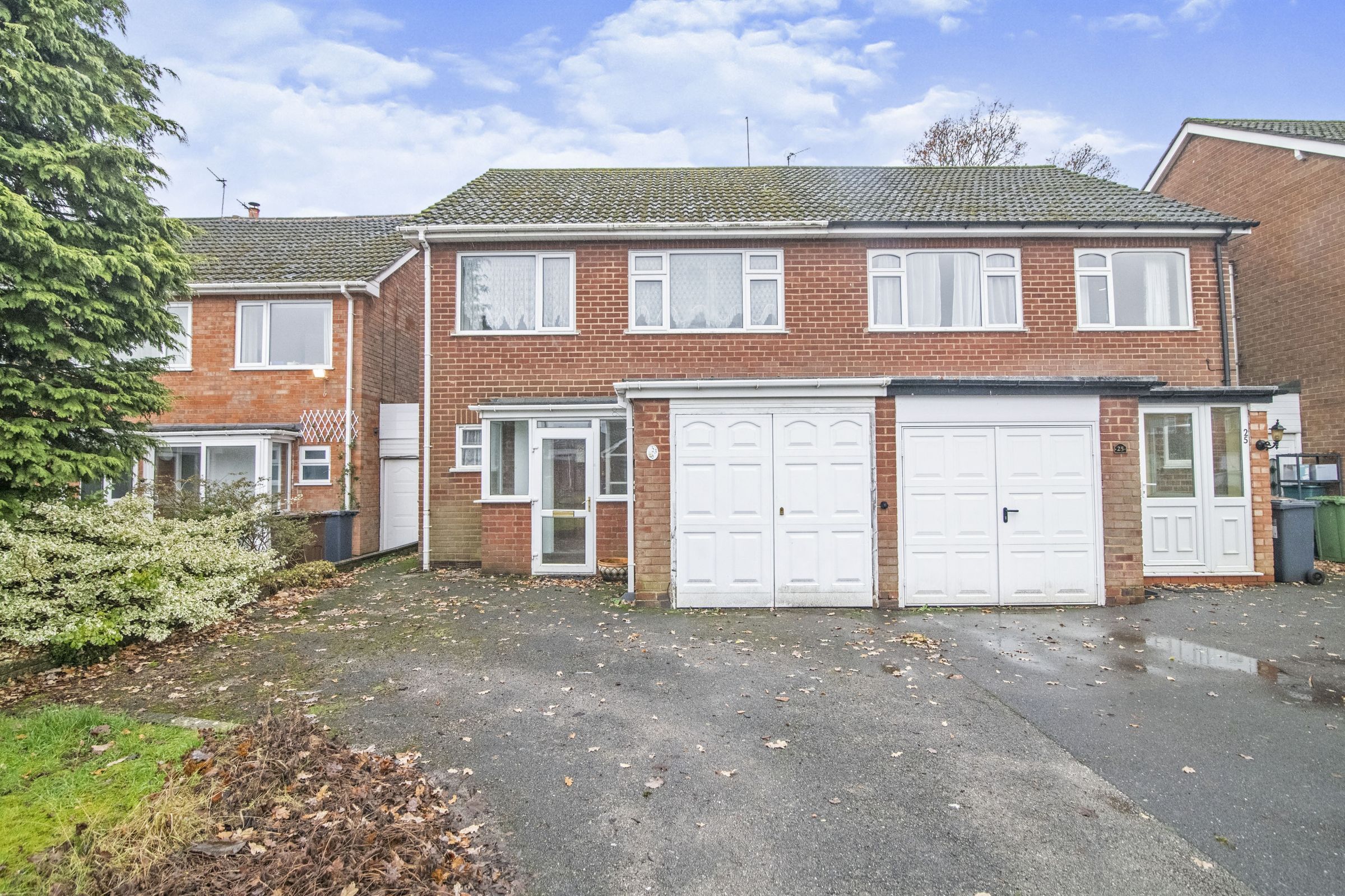3 bed semidetached house for sale in Fieldon Close, Solihull B90 Zoopla