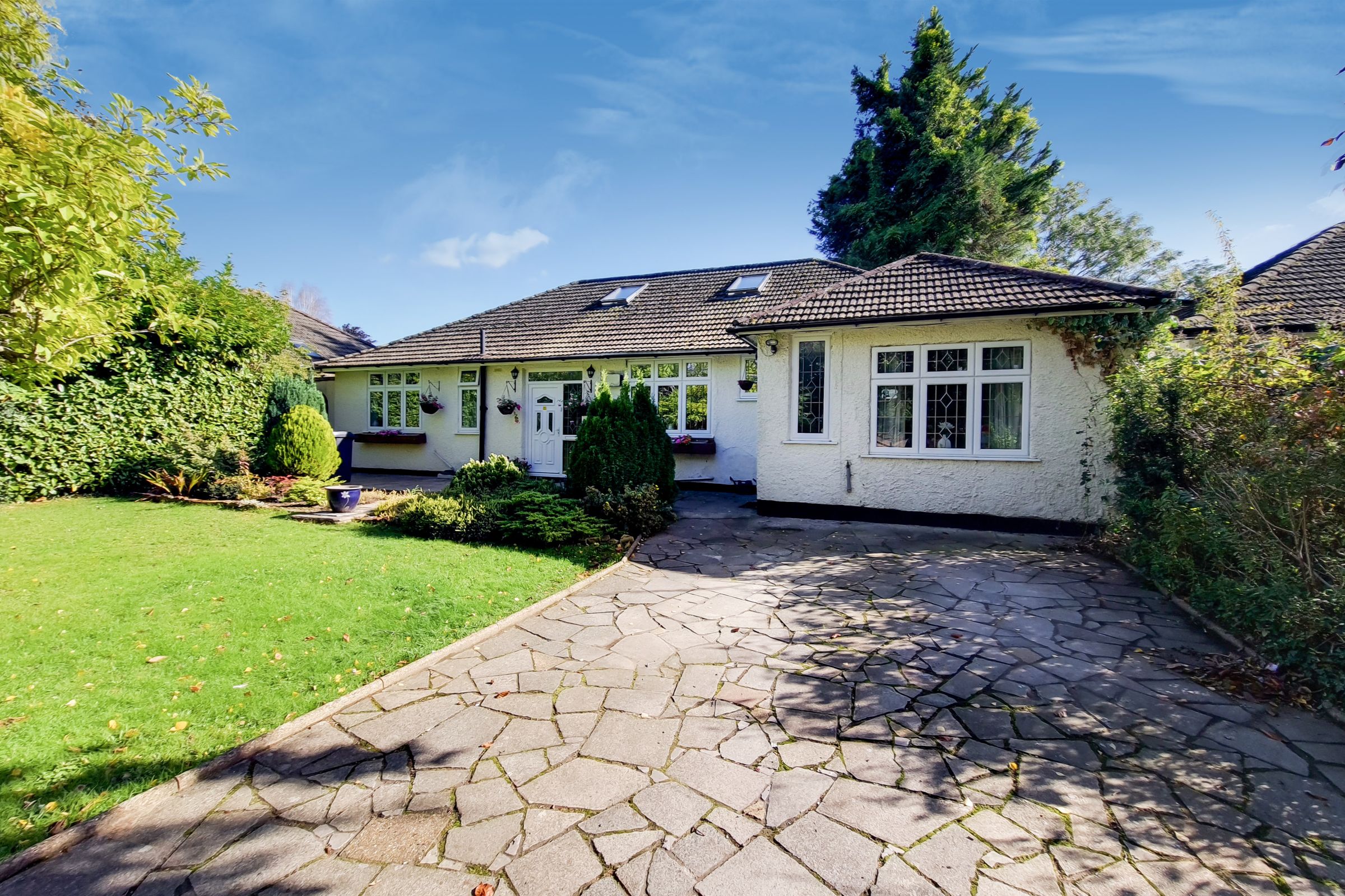 4 bed bungalow for sale in Leatherhead Road, Ashtead, Surrey KT21 Zoopla
