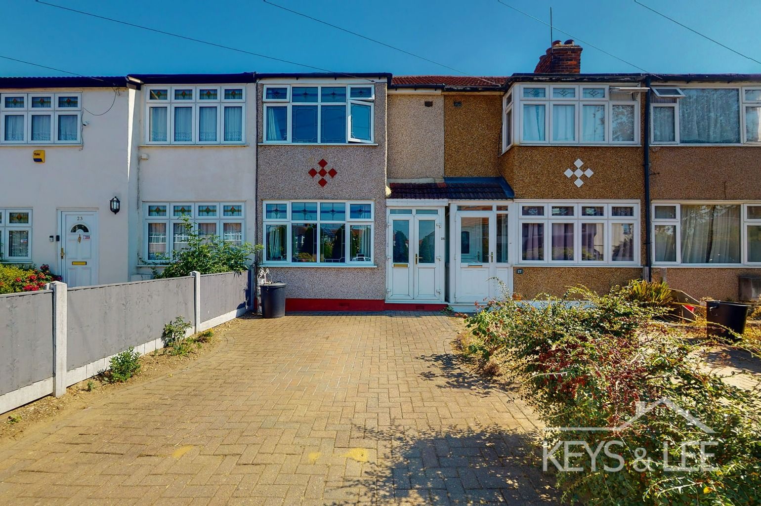 2 bed terraced house for sale in Linley Crescent, Romford RM7 Zoopla