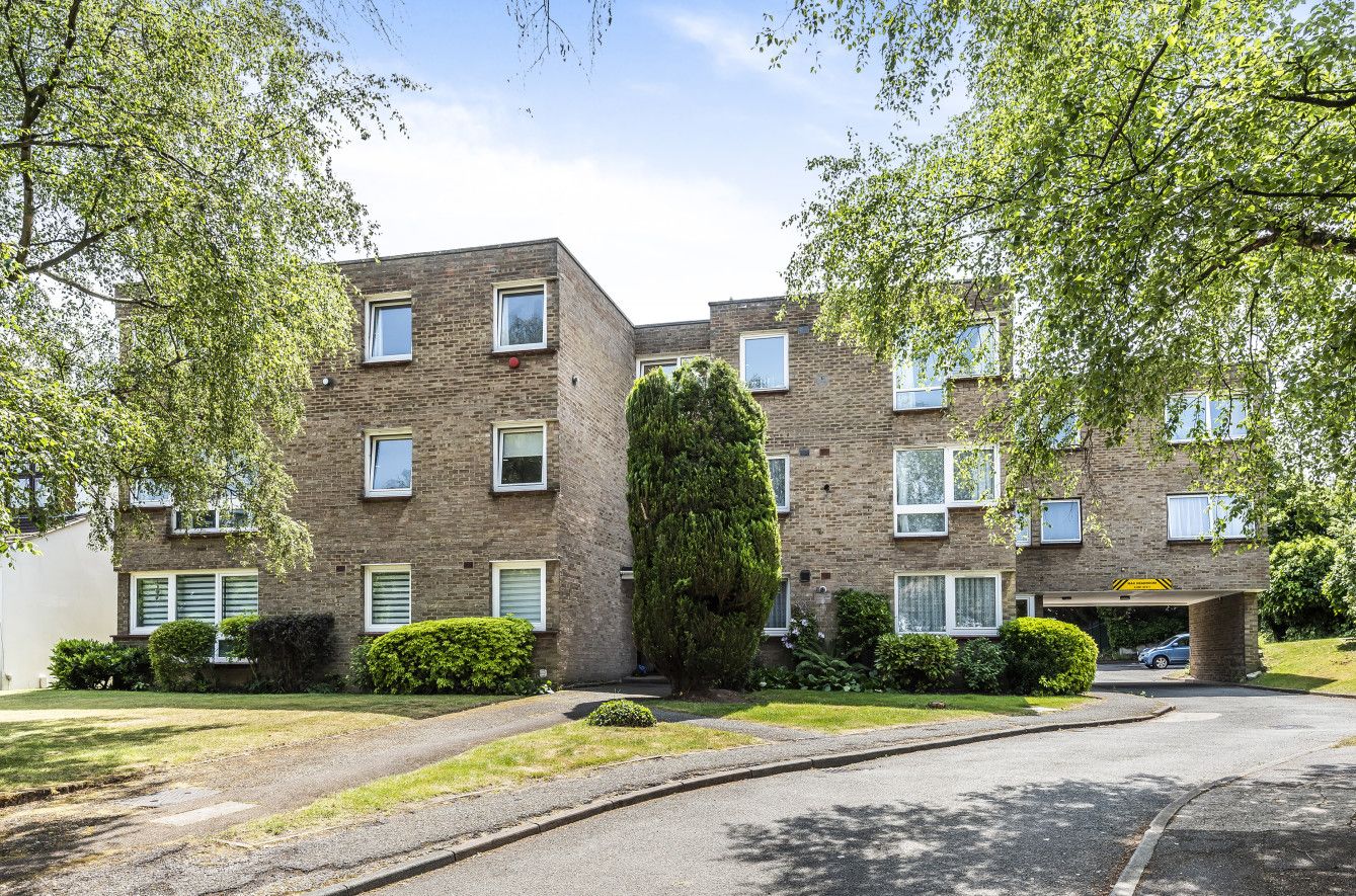 Colview Court Mottingham Ln SE9  