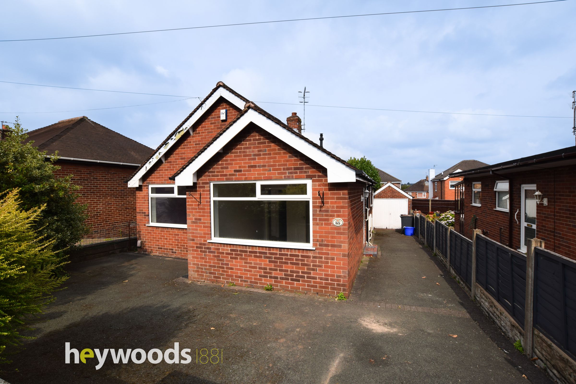 2 bed detached bungalow for sale in Keeling Street, Wolstanton
