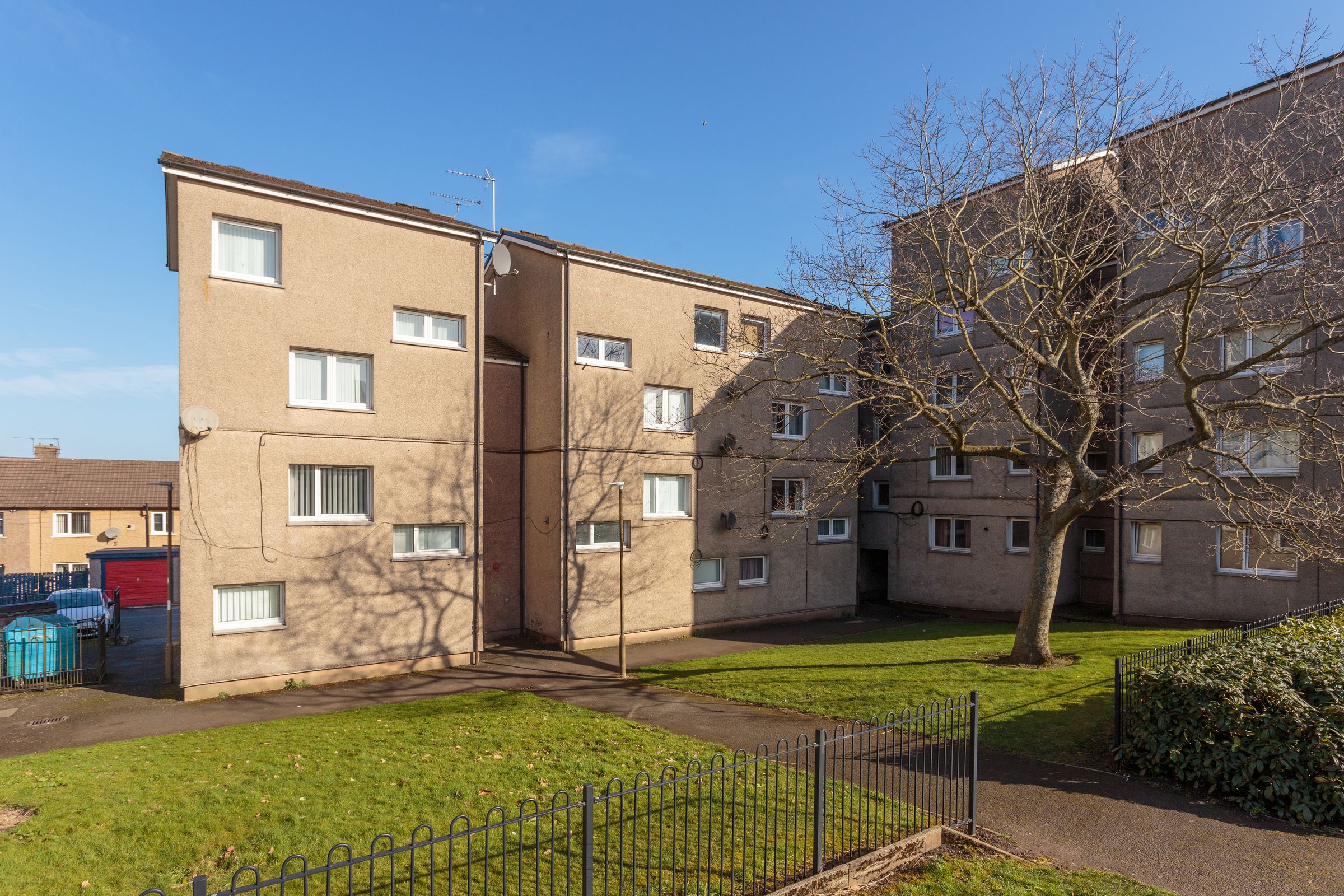 2 bed to rent in East Main Street, Whitburn, Bathgate EH47