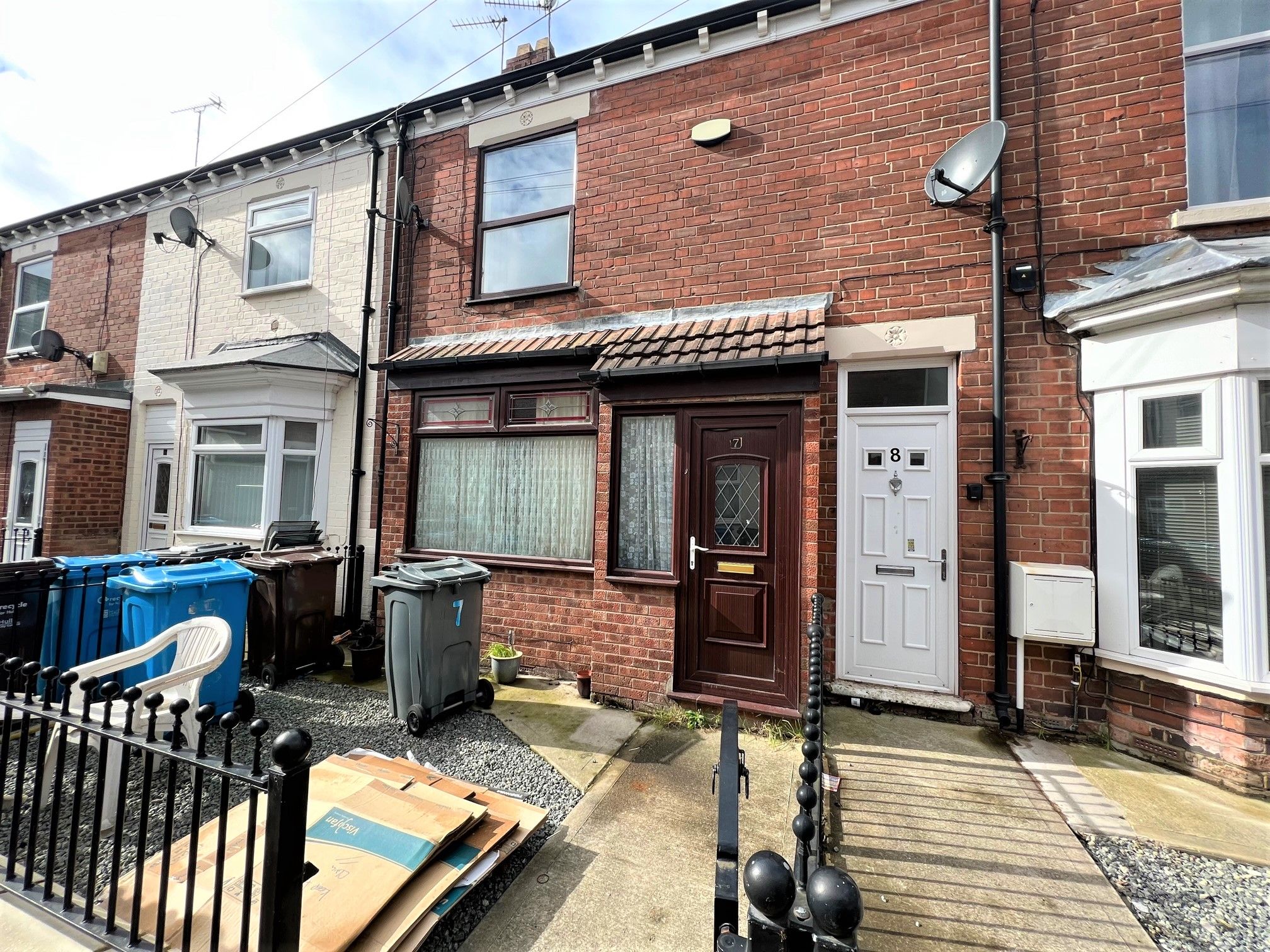 2 bed terraced house for sale in Cedar Grove HU9, Hull, Zoopla
