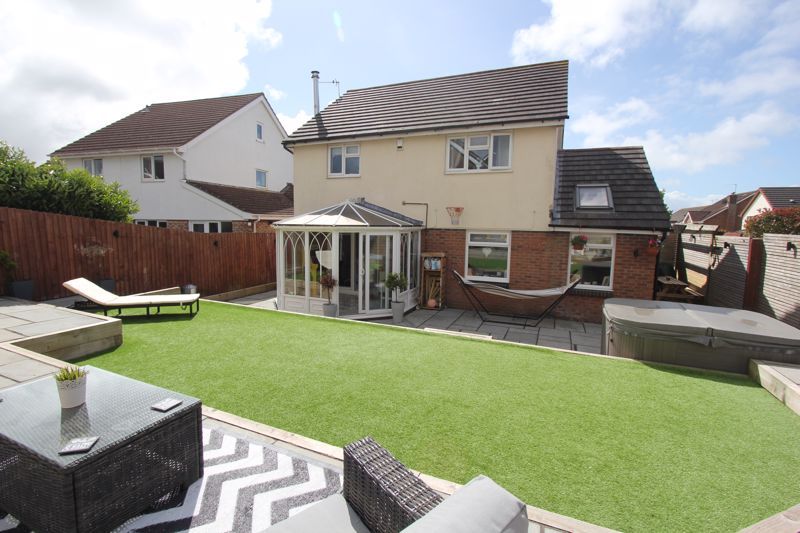 4 bed detached house for sale in Readers Way, Rhoose, Barry CF62 Zoopla